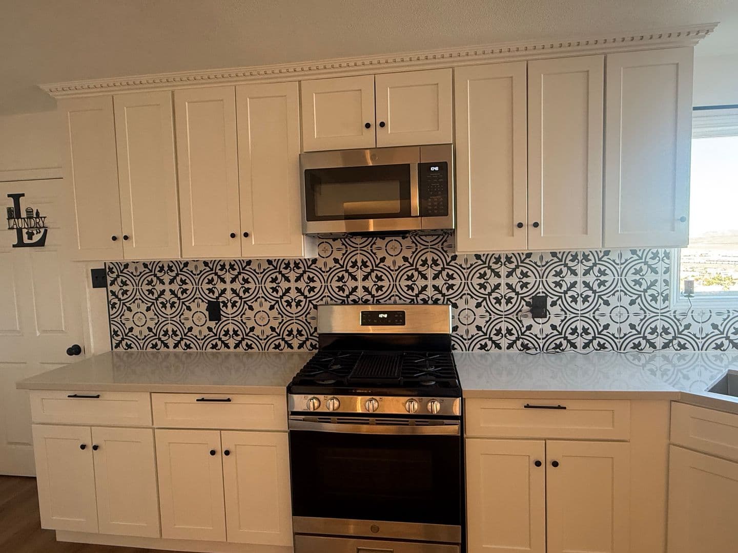 Barstow House: 445 Highland Ave #A