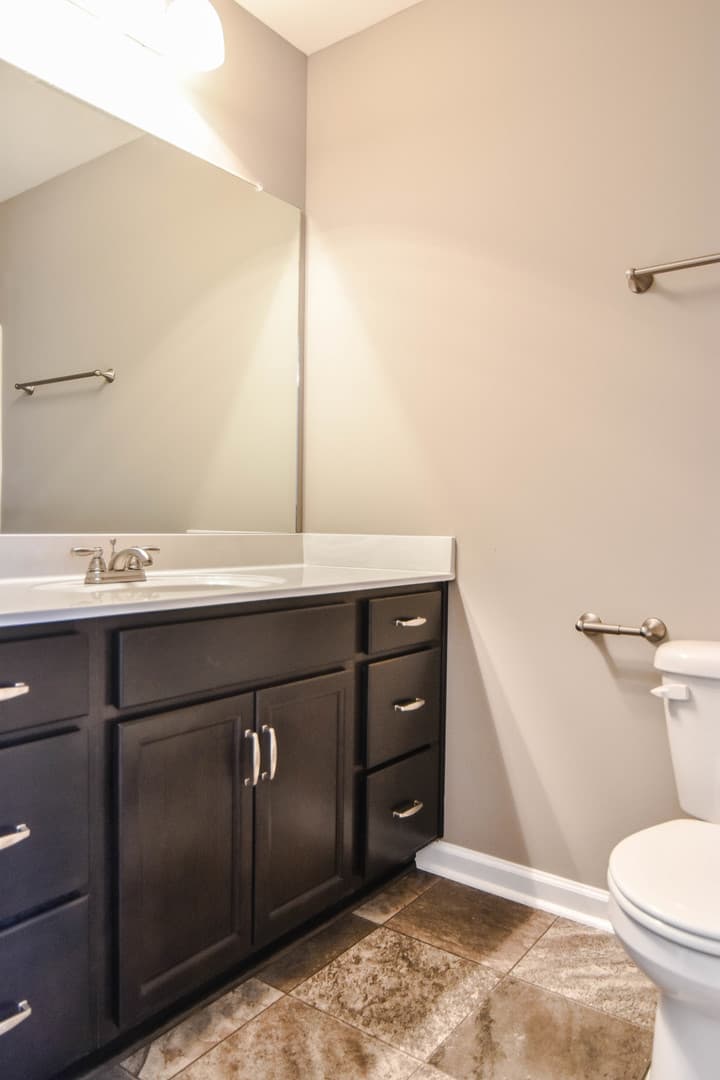 Clarksville House: 259 Alexander Blvd