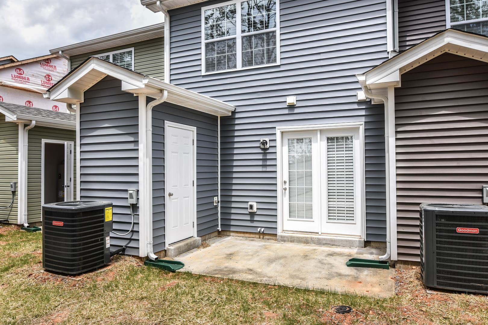 Clarksville House: 259 Alexander Blvd
