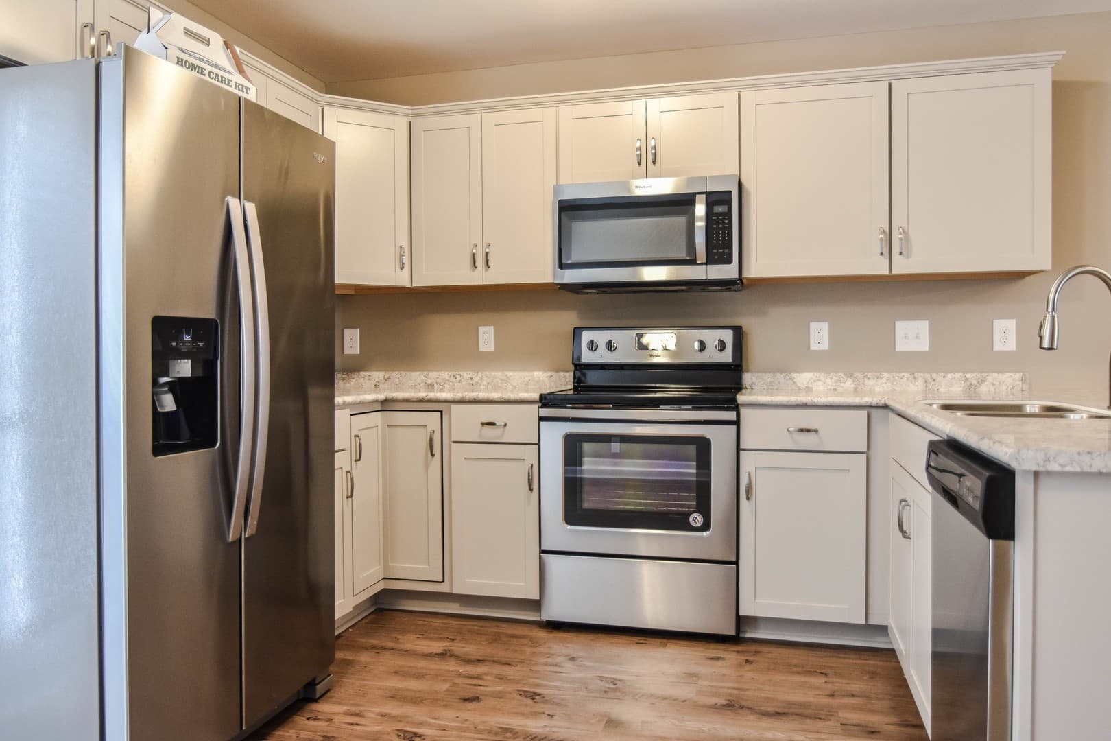 Clarksville House: 259 Alexander Blvd