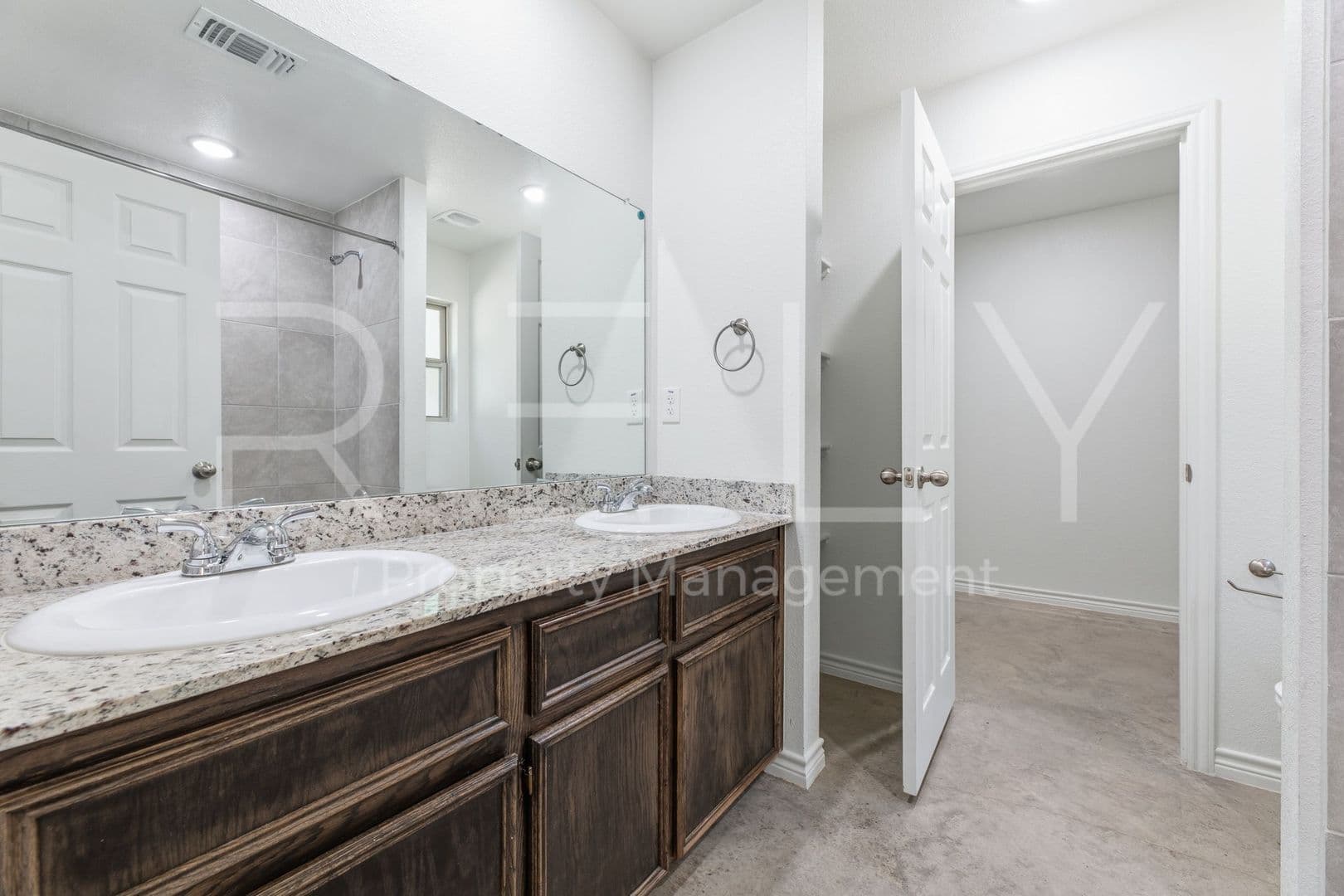 Harker Heights Apartment: 1805 Emma Naylor Ct