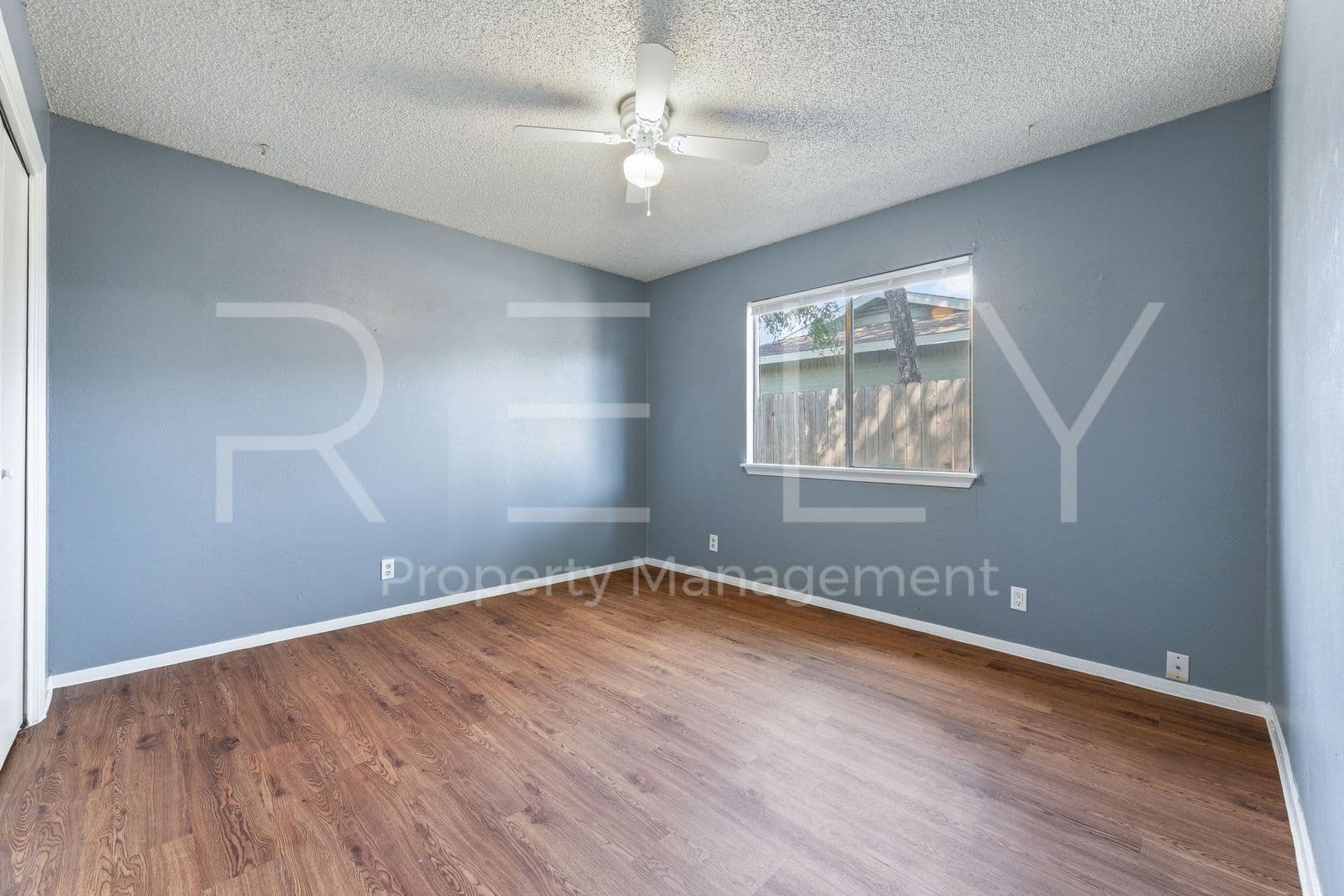 Georgetown Apartment: 409 E Janis Dr