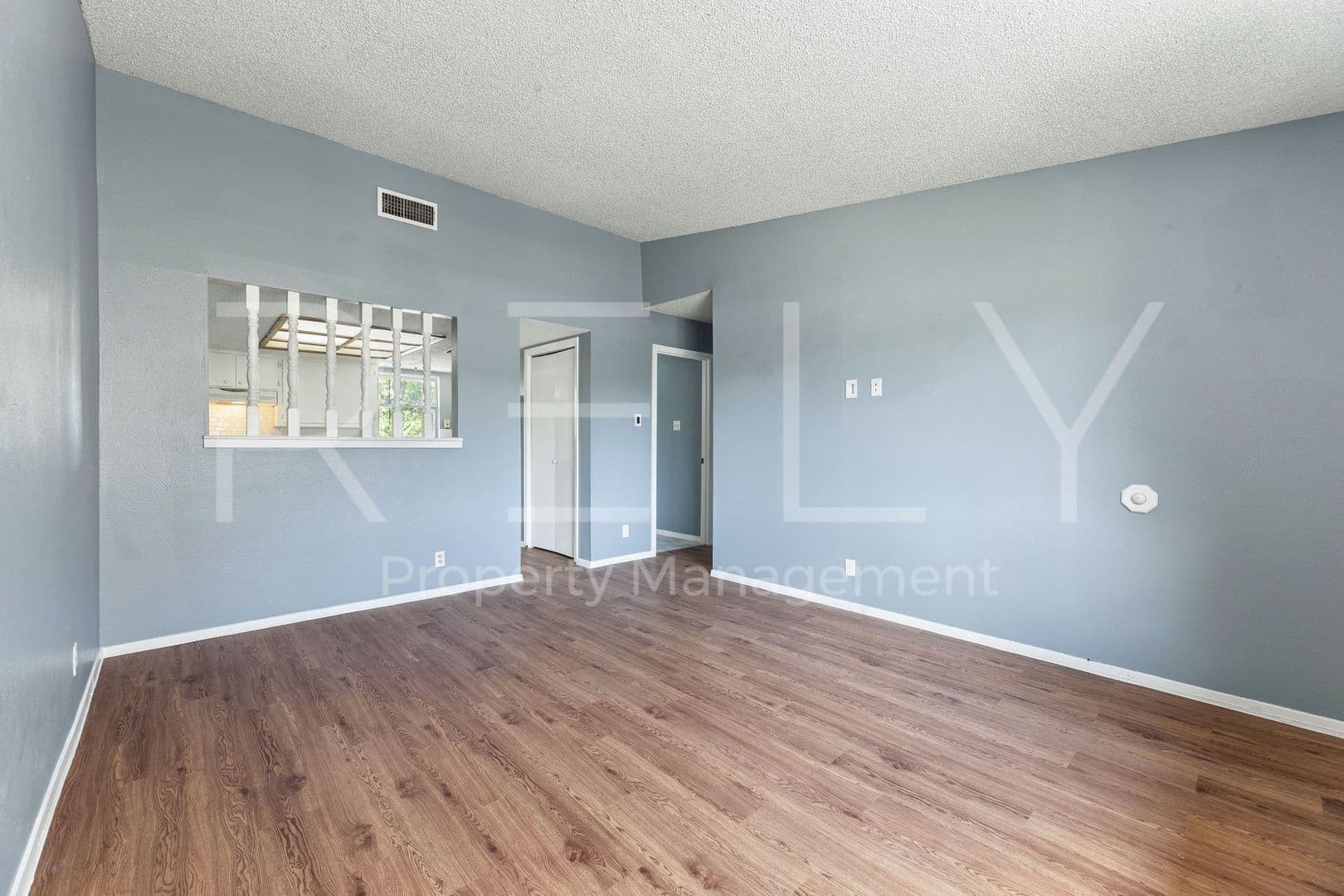 Georgetown Apartment: 409 E Janis Dr