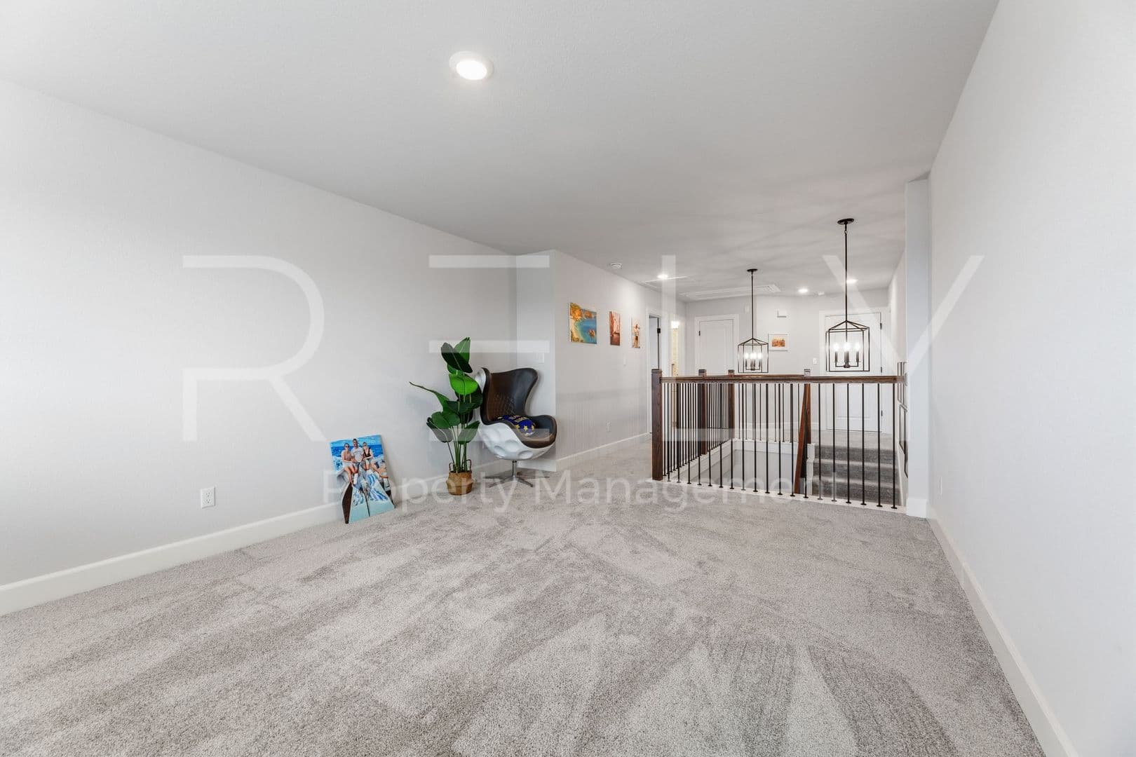 Georgetown House: 101 Rocking R Ct