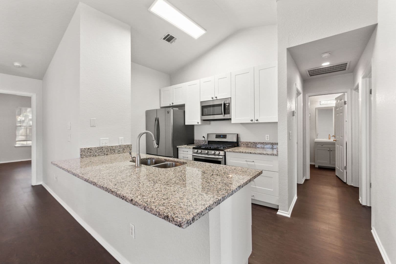 Georgetown House: 160 Prairie Springs Loop