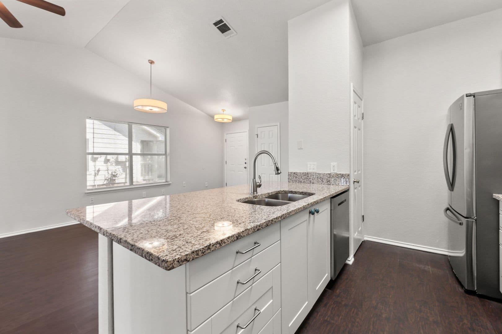 Georgetown House: 160 Prairie Springs Loop