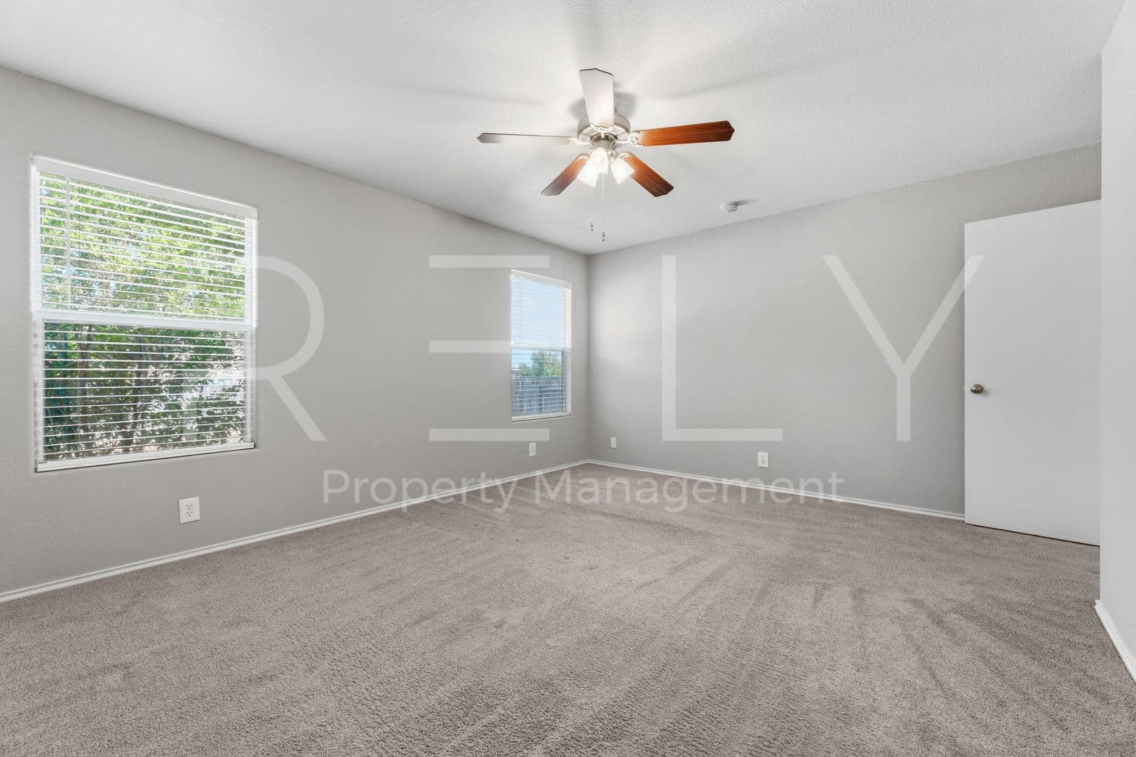 Jarrell House: 241 Moonstone Dr