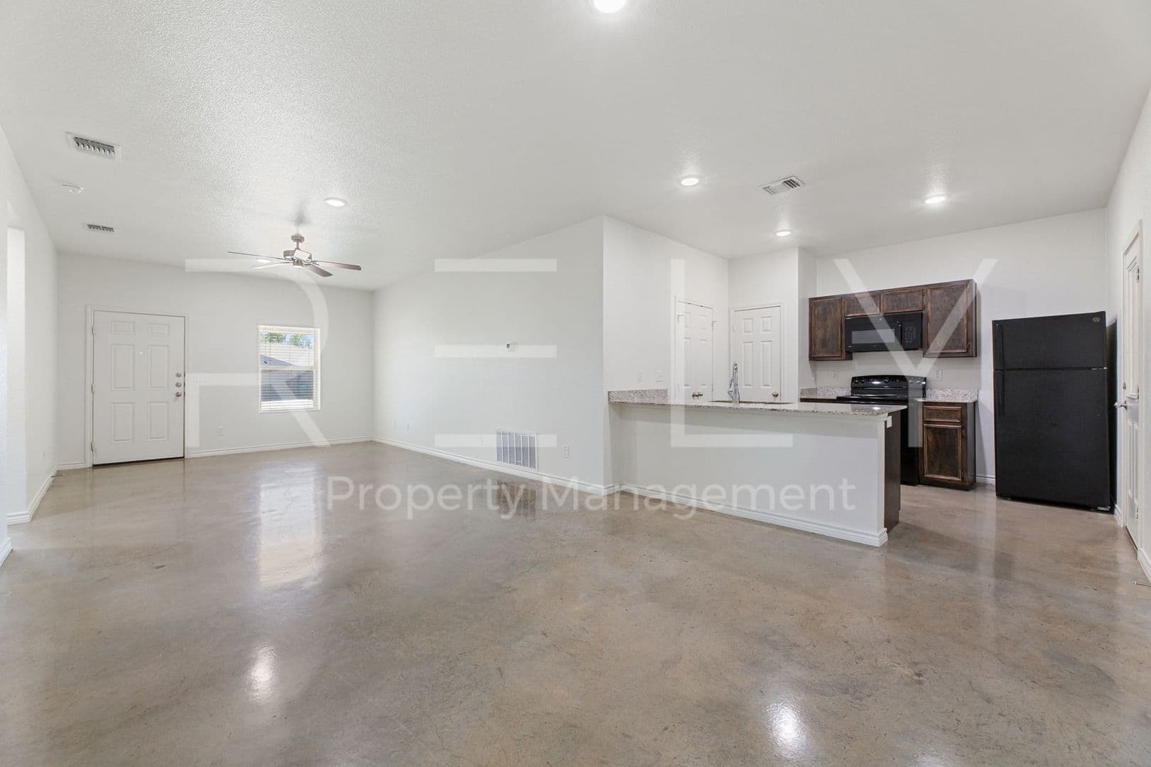 Harker Heights Apartment: 1805 Emma Naylor Ct