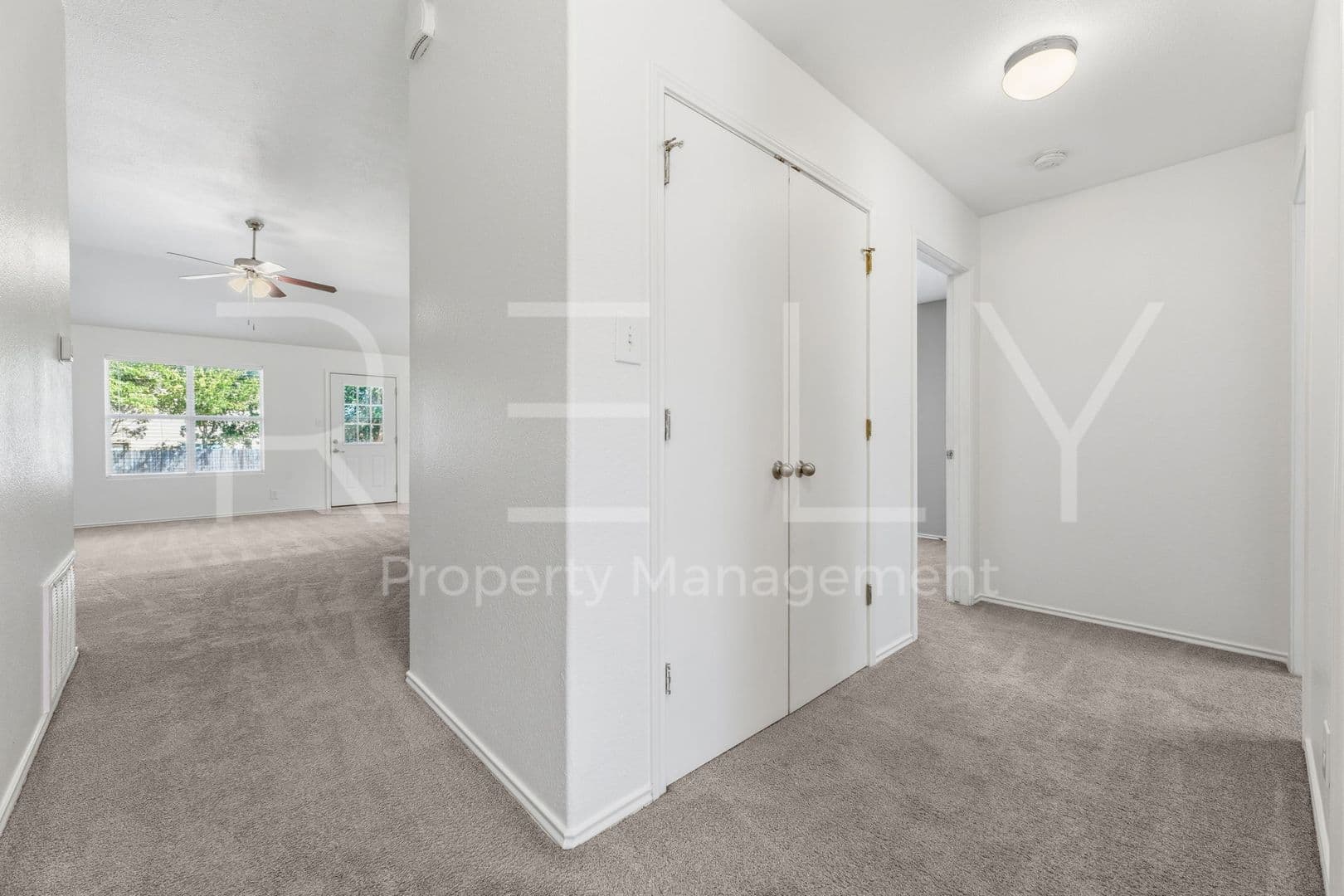 Jarrell House: 241 Moonstone Dr