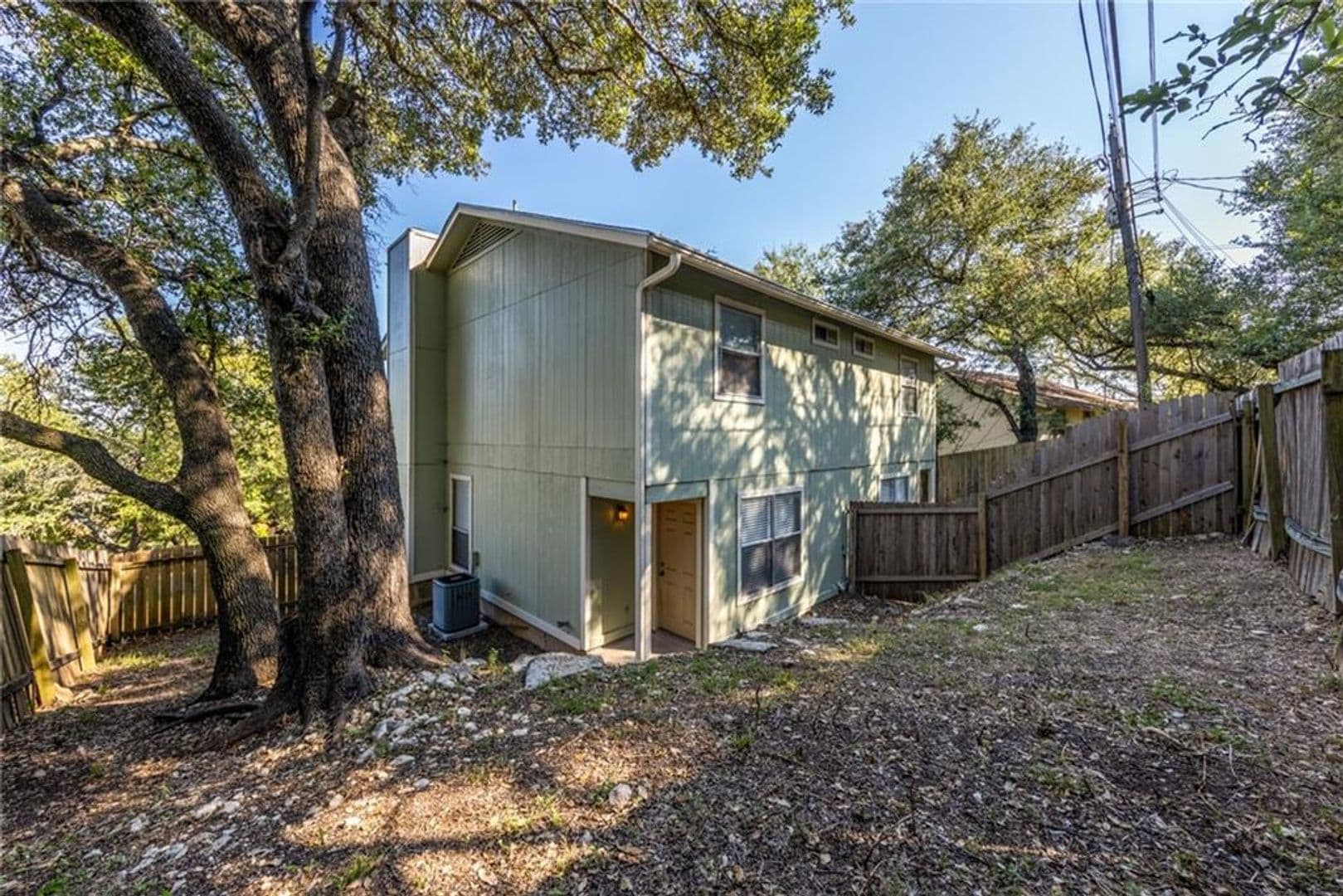 Austin Apartment: 8106 Dunn St