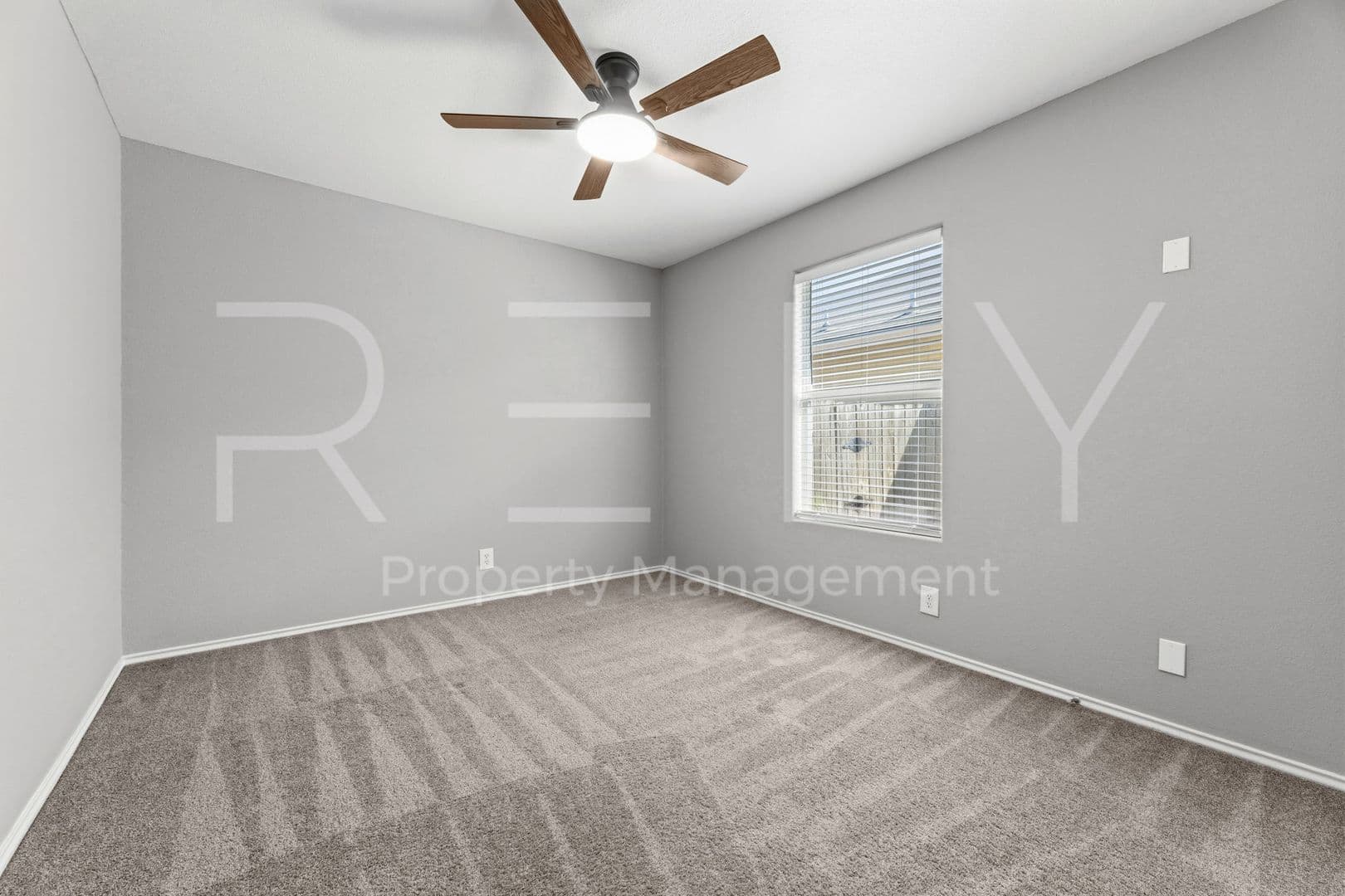 Jarrell House: 241 Moonstone Dr