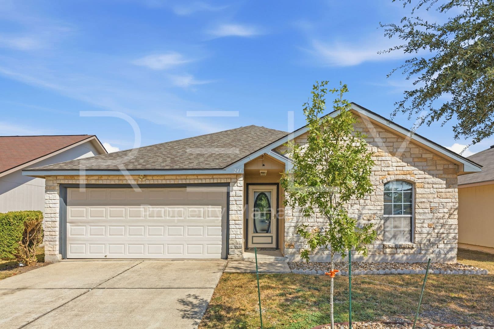 Jarrell House: 241 Moonstone Dr