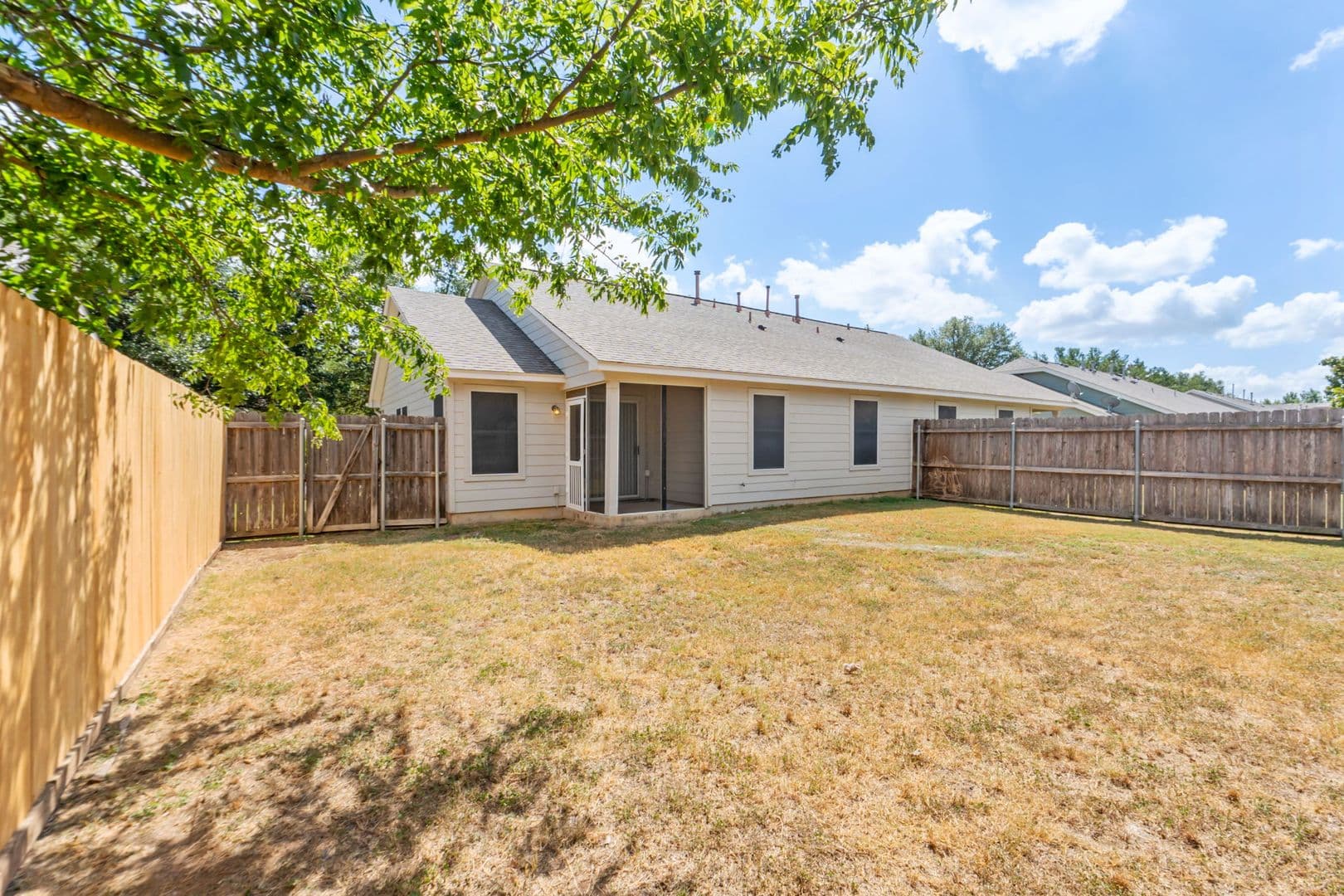 Georgetown House: 160 Prairie Springs Loop