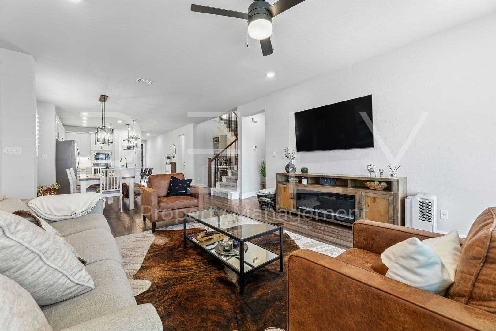 Georgetown House: 101 Rocking R Ct