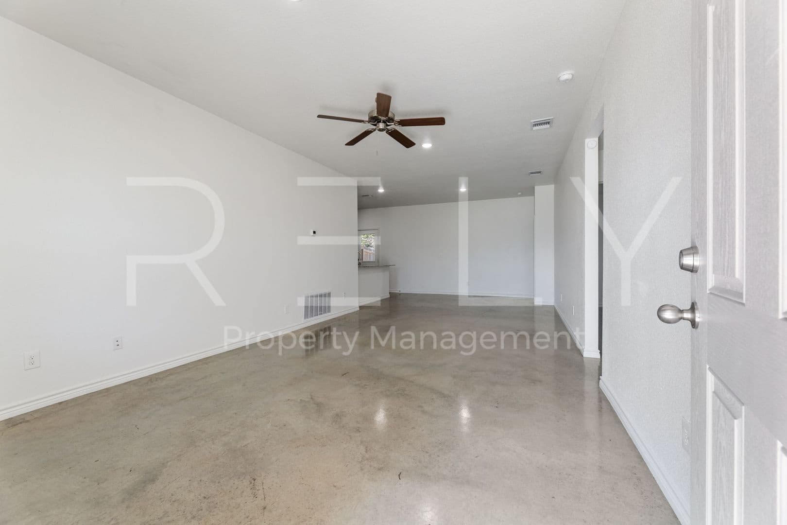 Harker Heights Apartment: 1805 Emma Naylor Ct