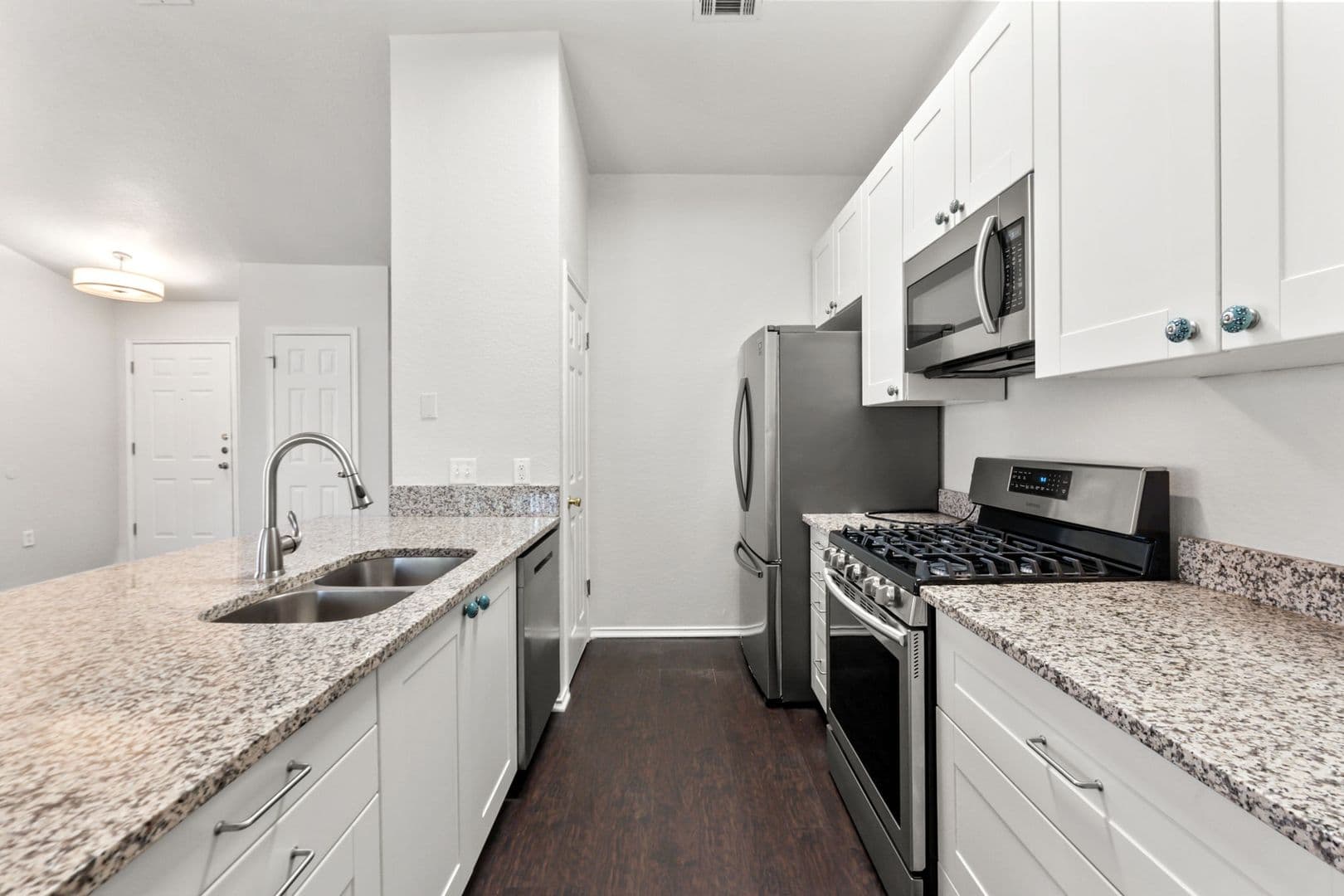 Georgetown House: 160 Prairie Springs Loop