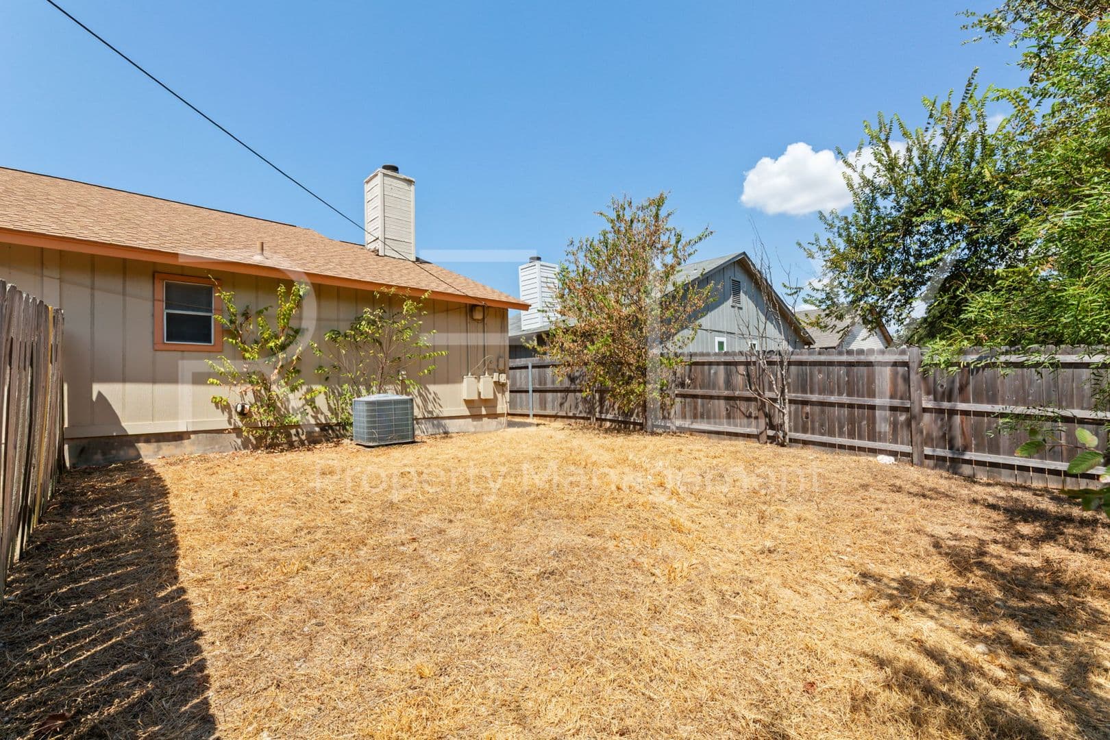 Round Rock House: 409 Greenlawn Blvd