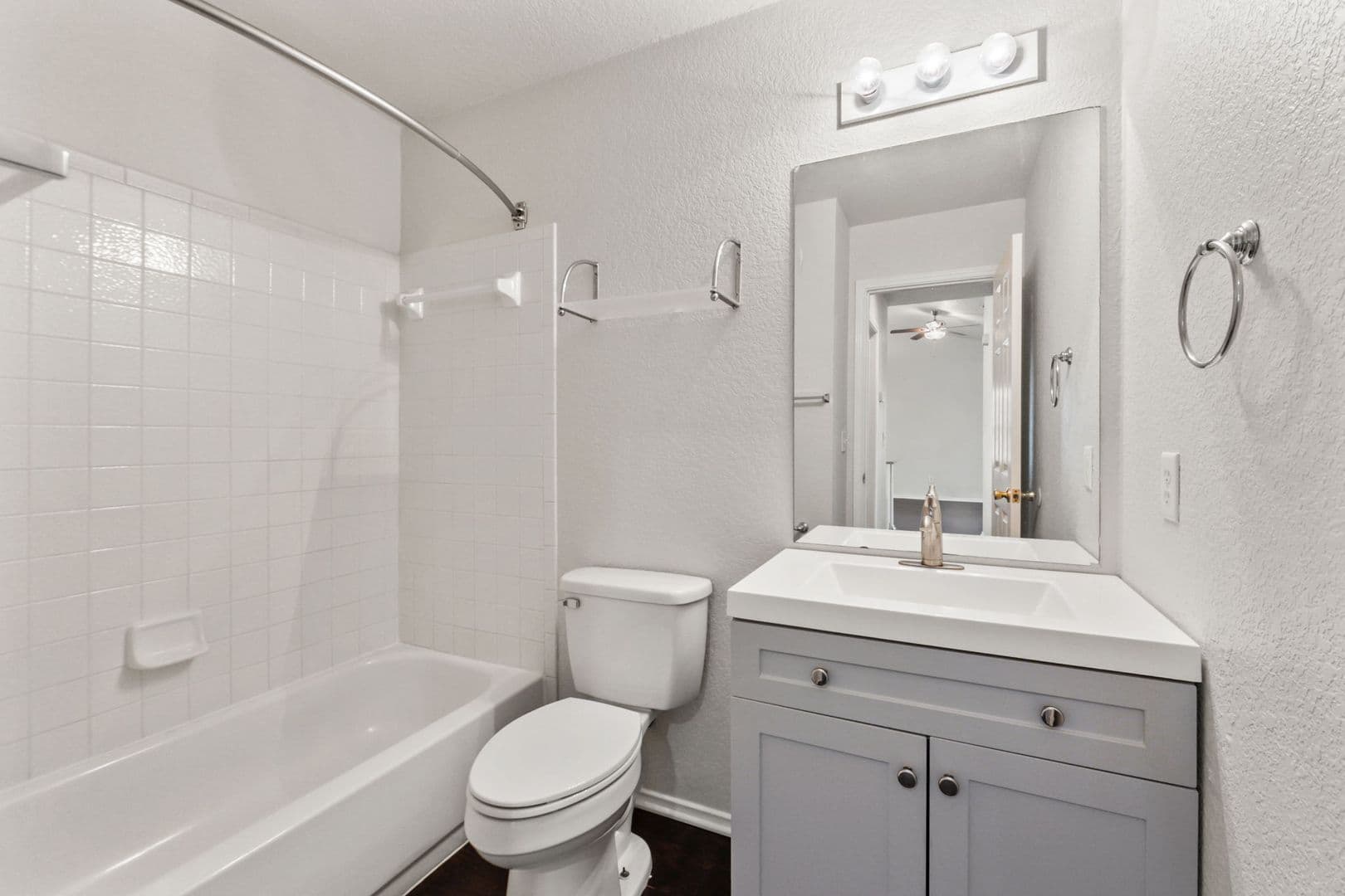Georgetown House: 160 Prairie Springs Loop