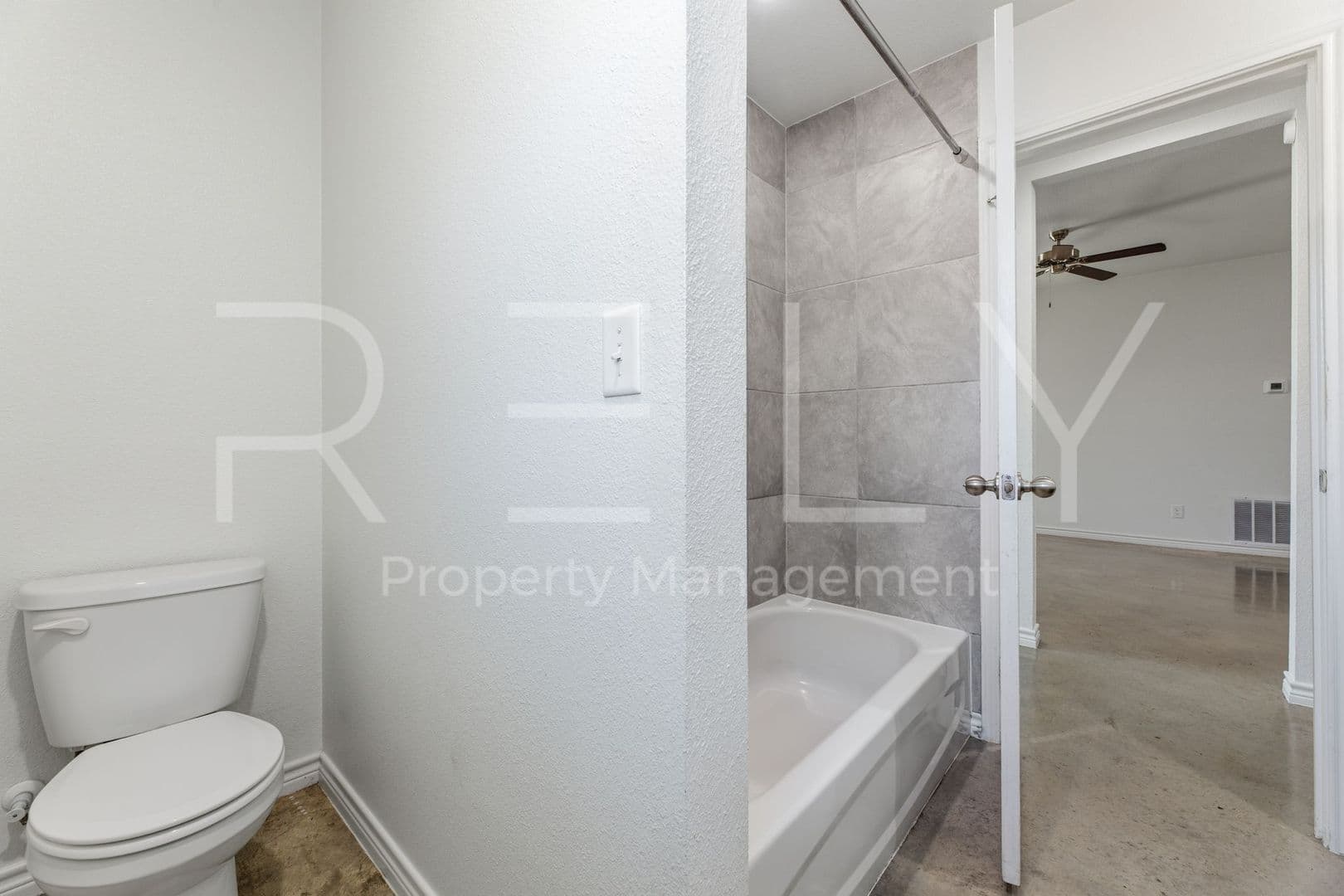 Harker Heights Apartment: 1805 Emma Naylor Ct