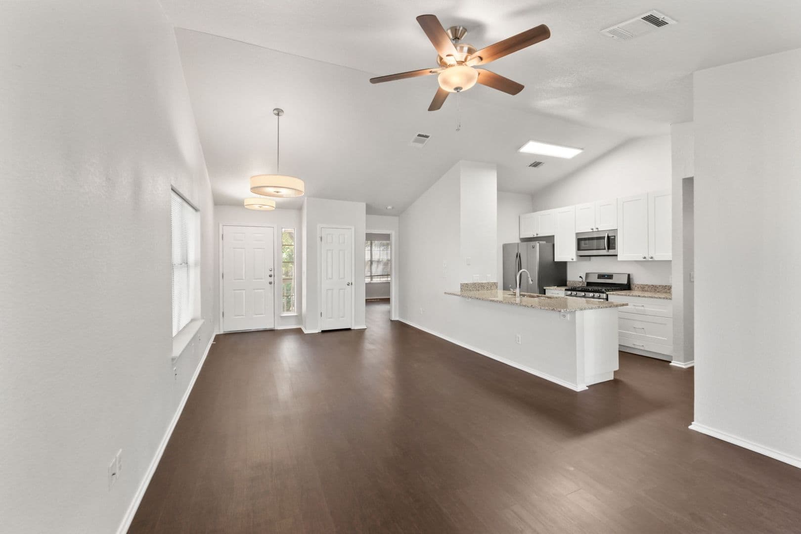Georgetown House: 160 Prairie Springs Loop