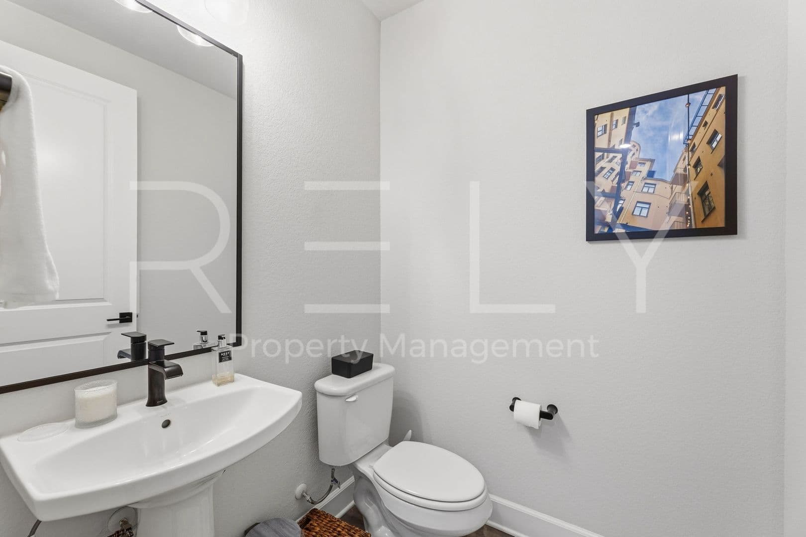 Georgetown House: 101 Rocking R Ct