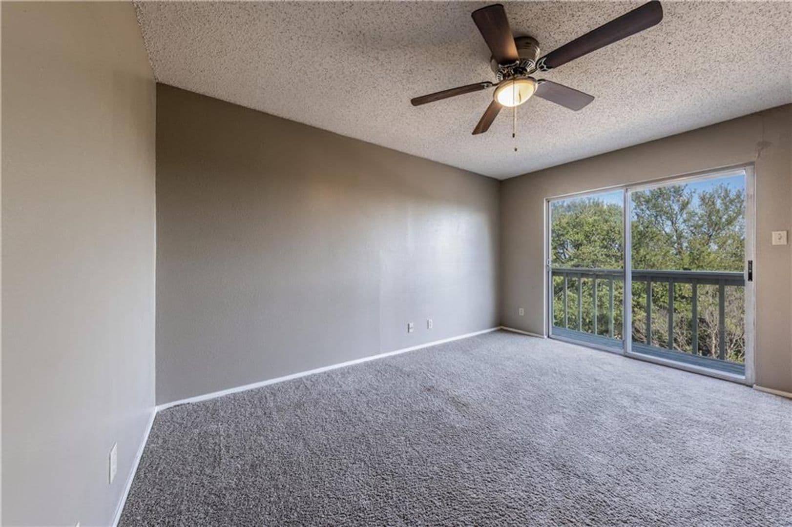 Austin Apartment: 8106 Dunn St
