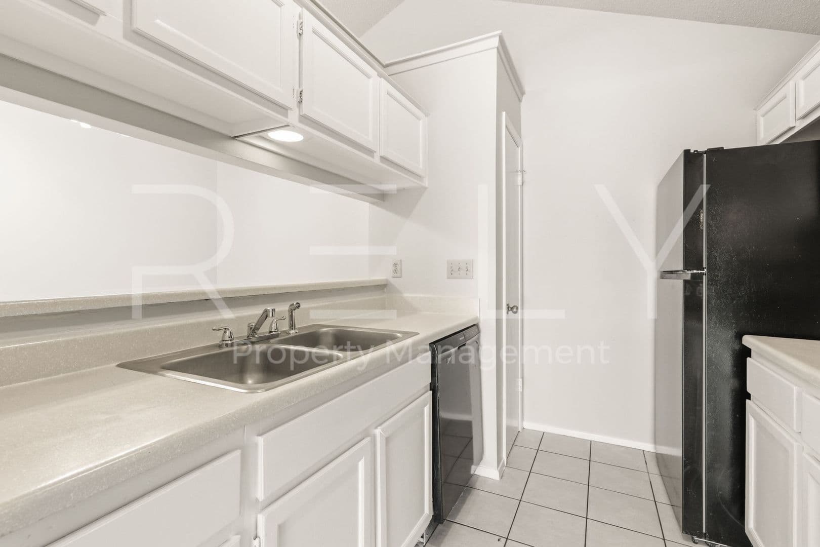 Round Rock House: 409 Greenlawn Blvd
