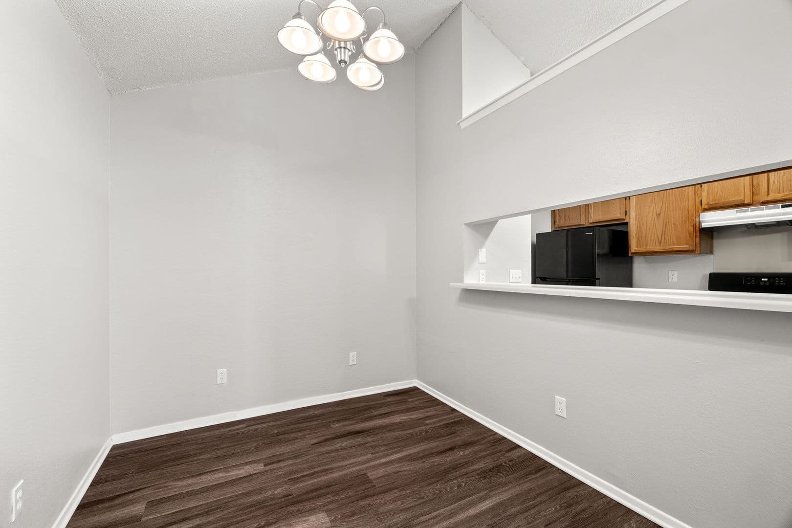 Austin Apartment: 12130 Thompkins Dr
