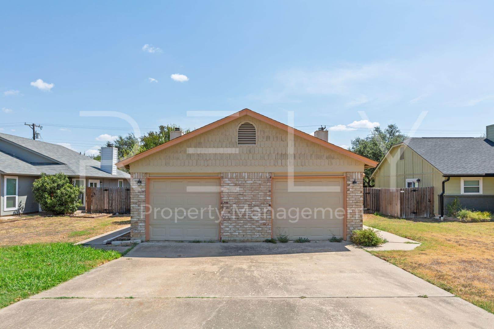 Round Rock House: 409 Greenlawn Blvd