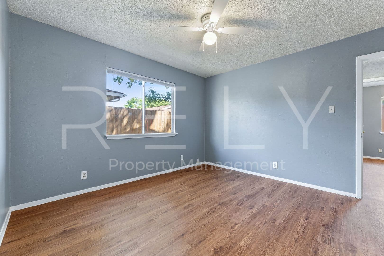 Georgetown Apartment: 409 E Janis Dr
