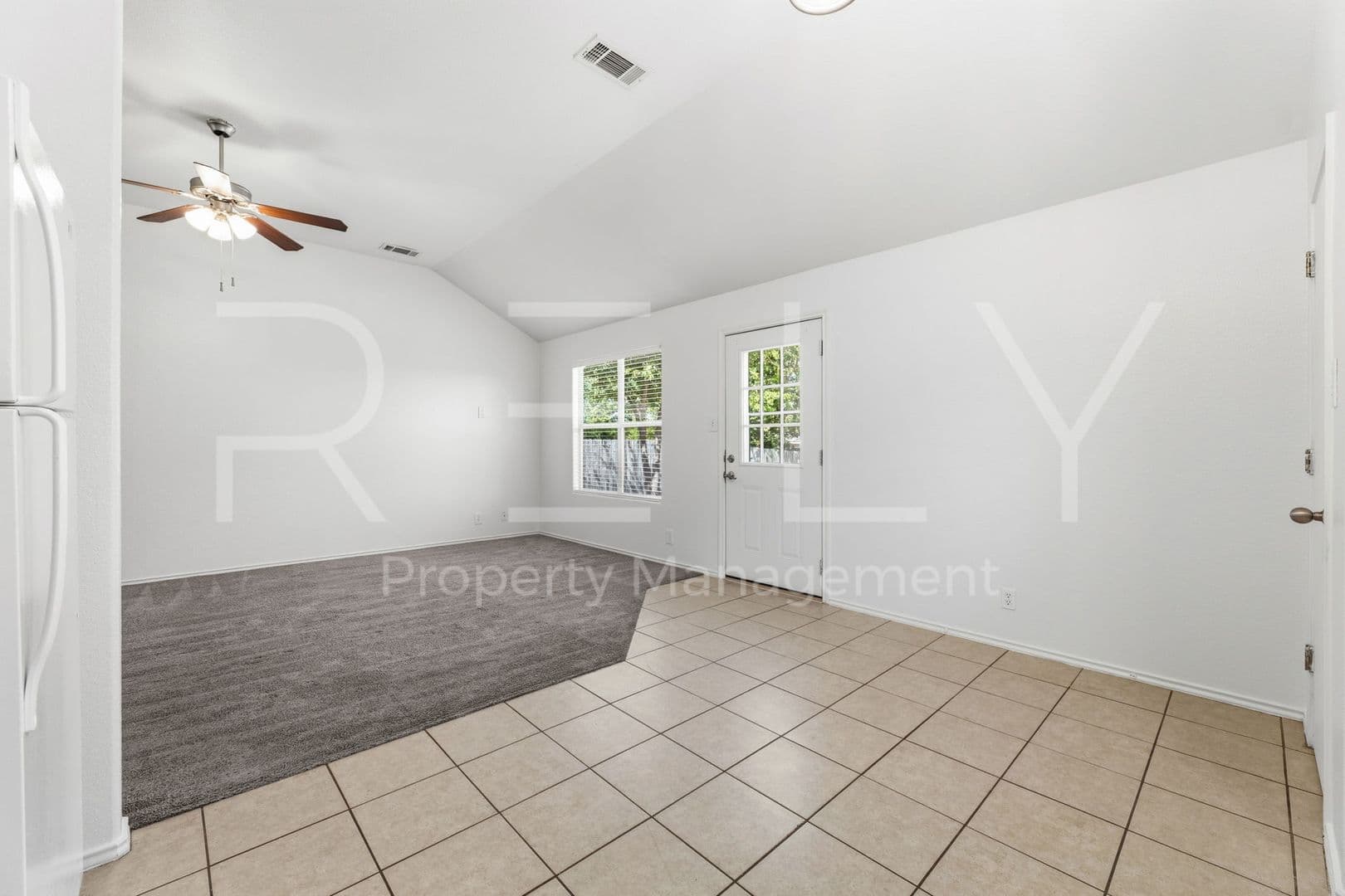 Jarrell House: 241 Moonstone Dr