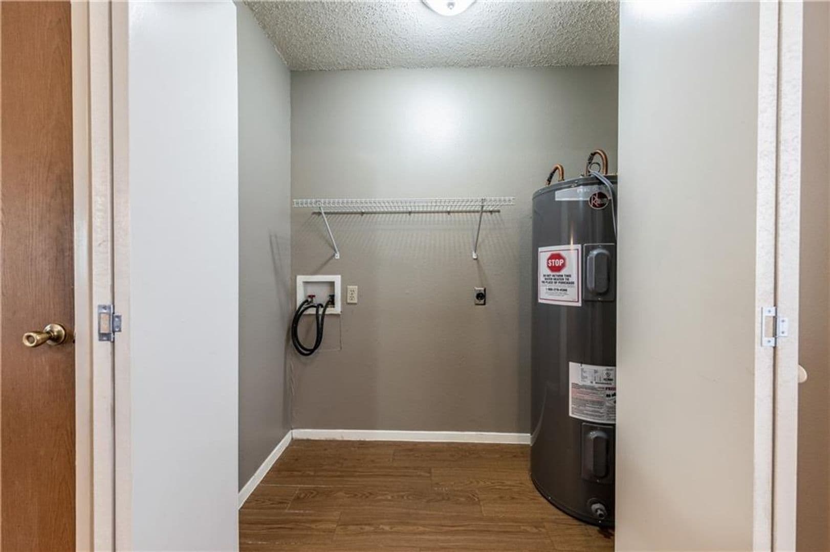Austin Apartment: 8106 Dunn St