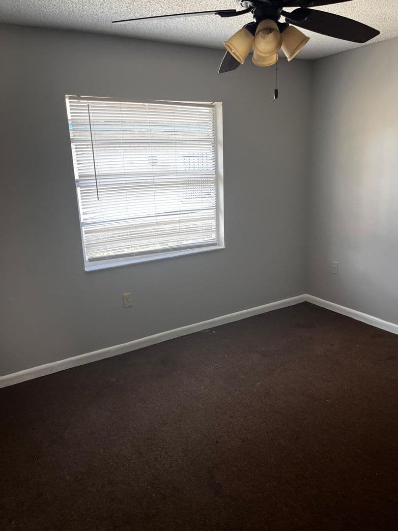 Lakeland Apartment: South Westgate Ave