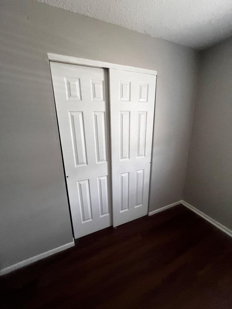 Lakeland Apartment: South Westgate Ave