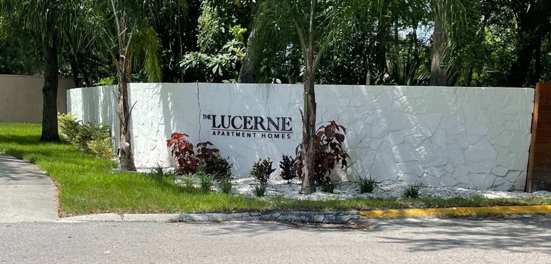 Tampa Apartment: 14323 Lucerne Drive