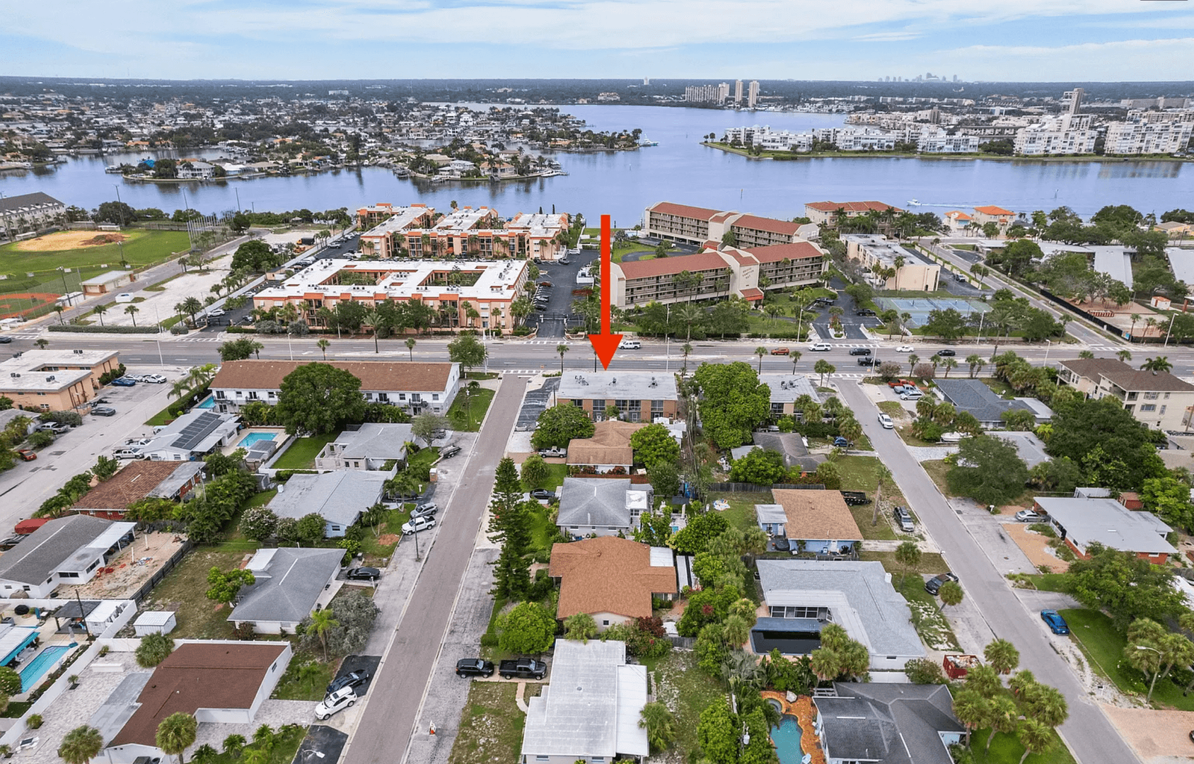 St Pete Beach Apartment: 8850 Blind Pass Road