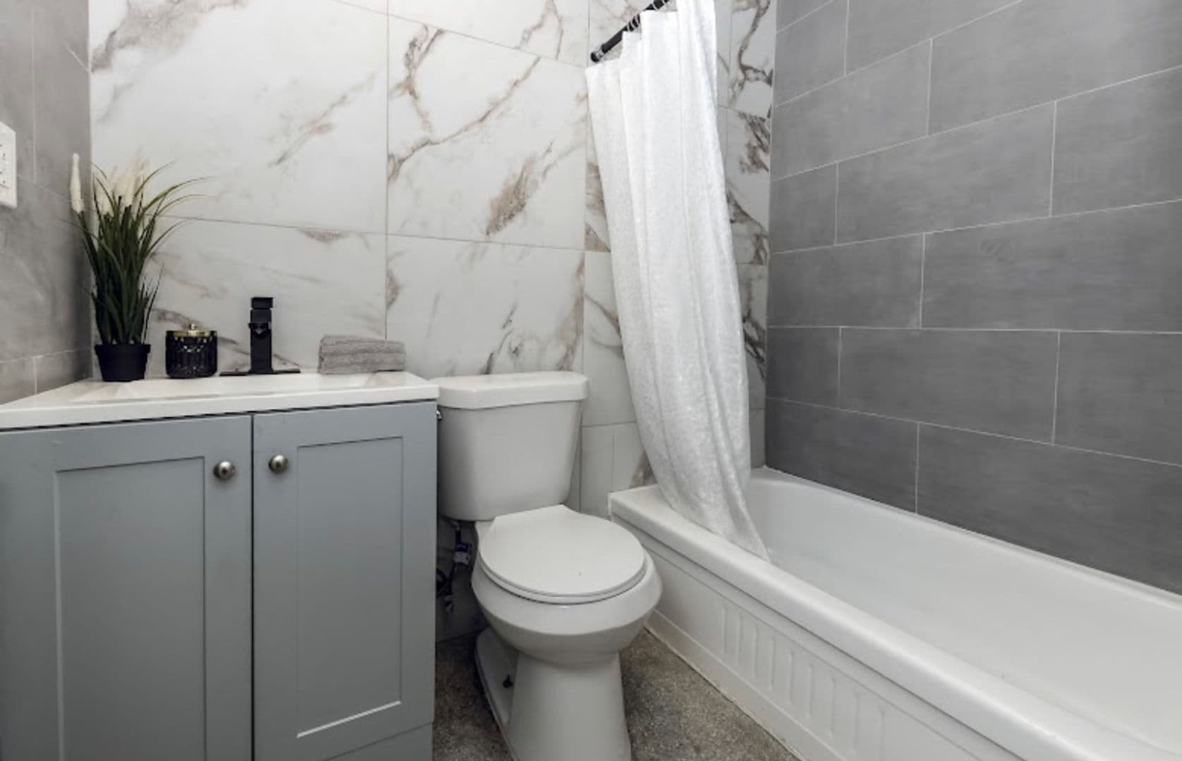 St Petersburg Apartment: 2400 15th Ave S