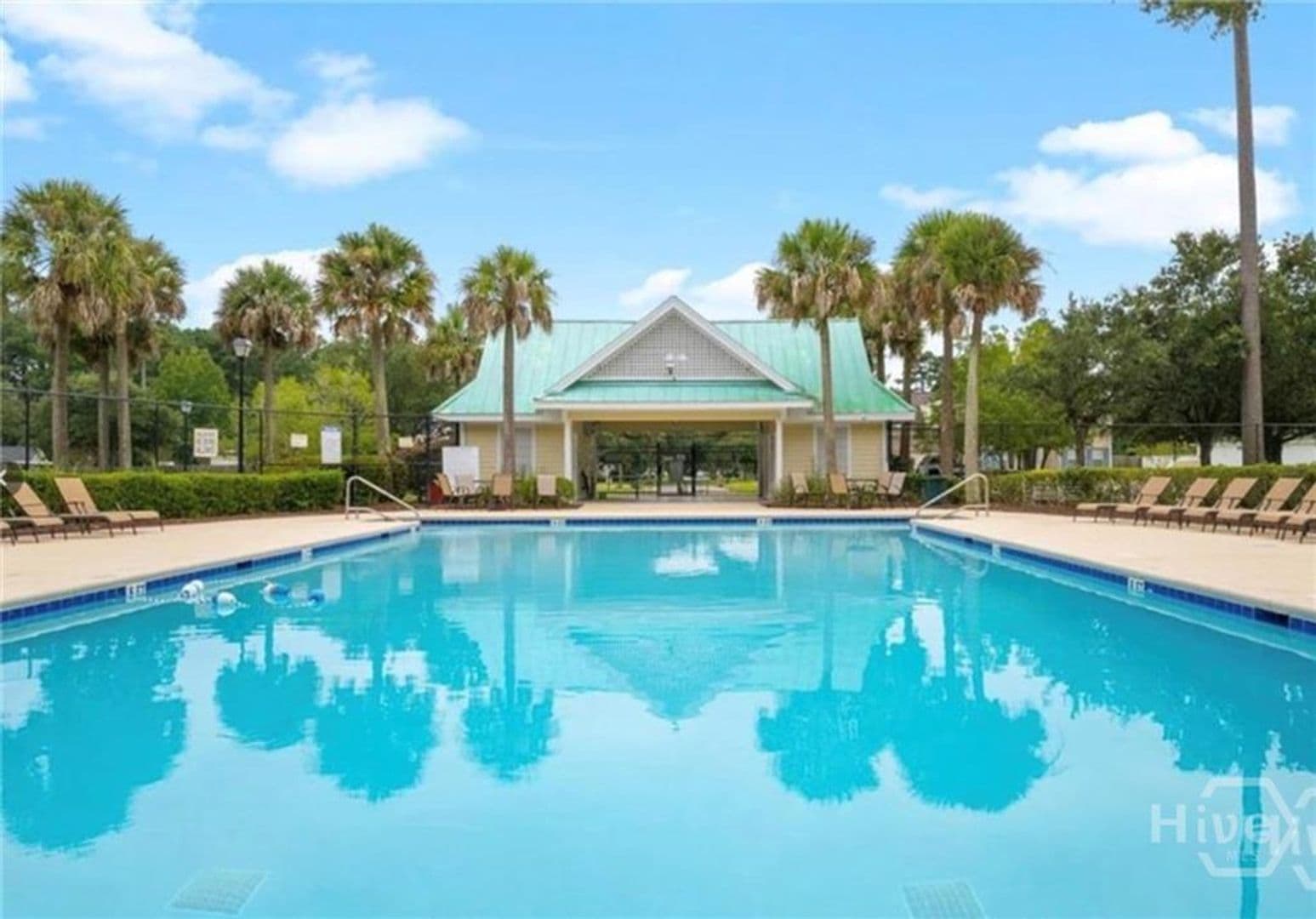 Richmond Hill House: 670 Summer Hill Way
