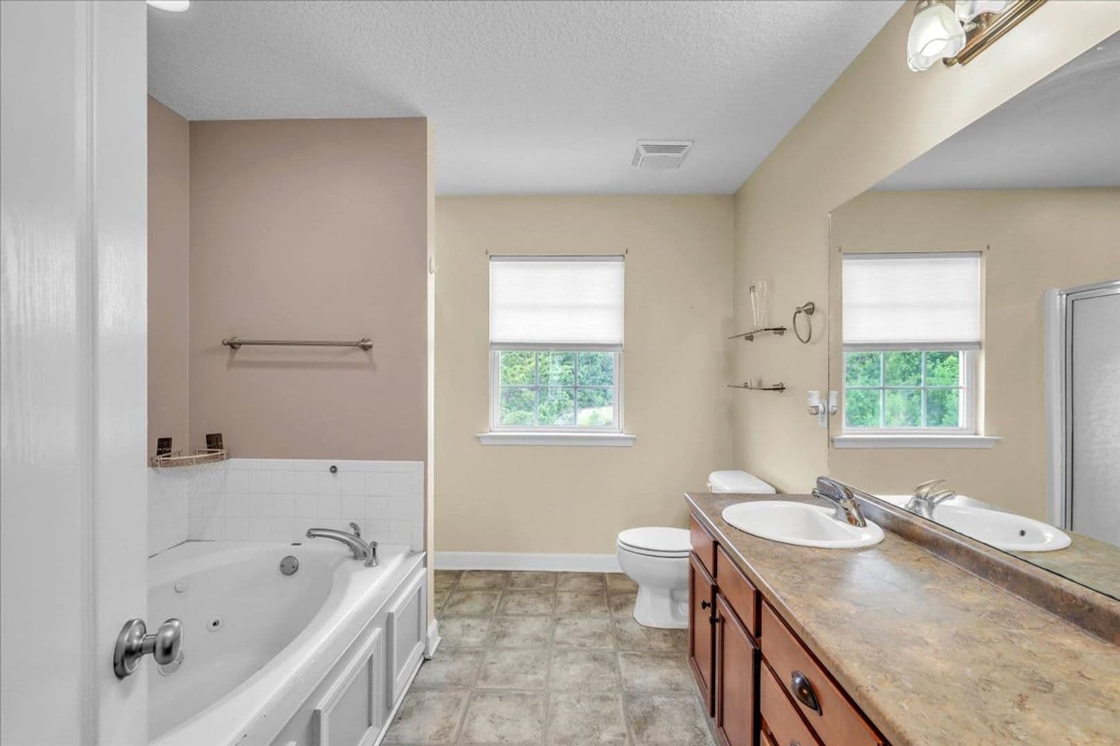 Richmond Hill House: 256 Savannah Lane