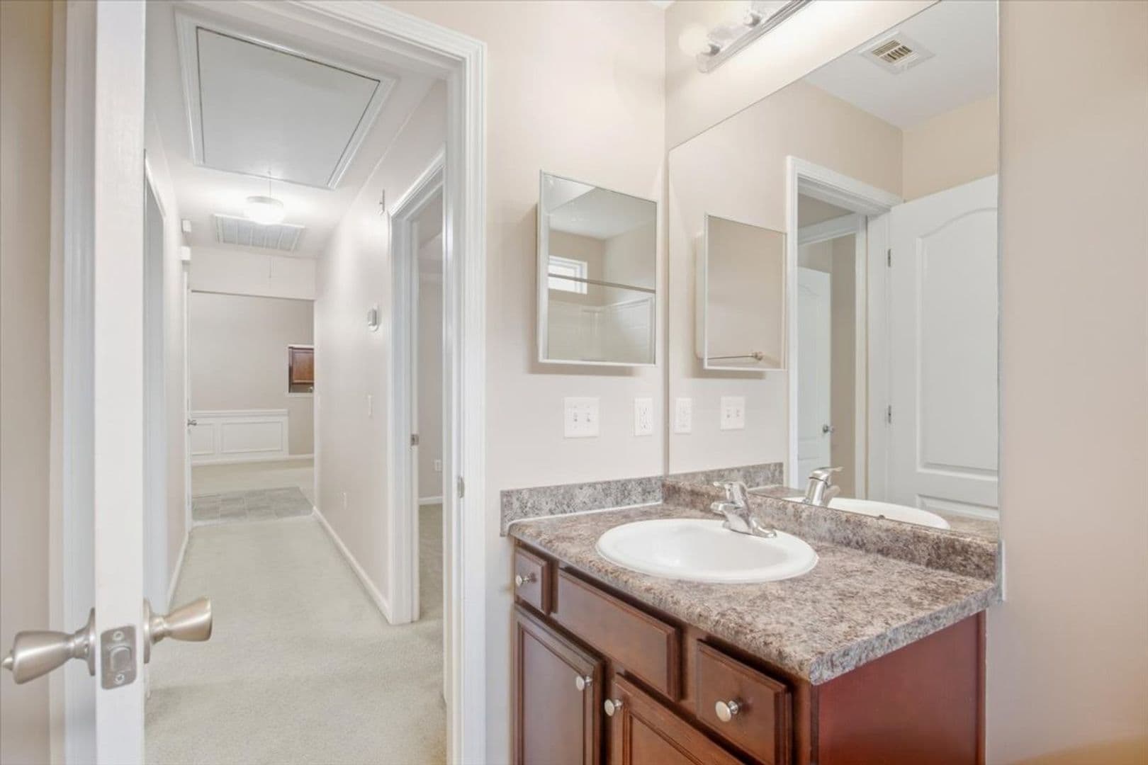 Savannah House: 19 Montero Dr.