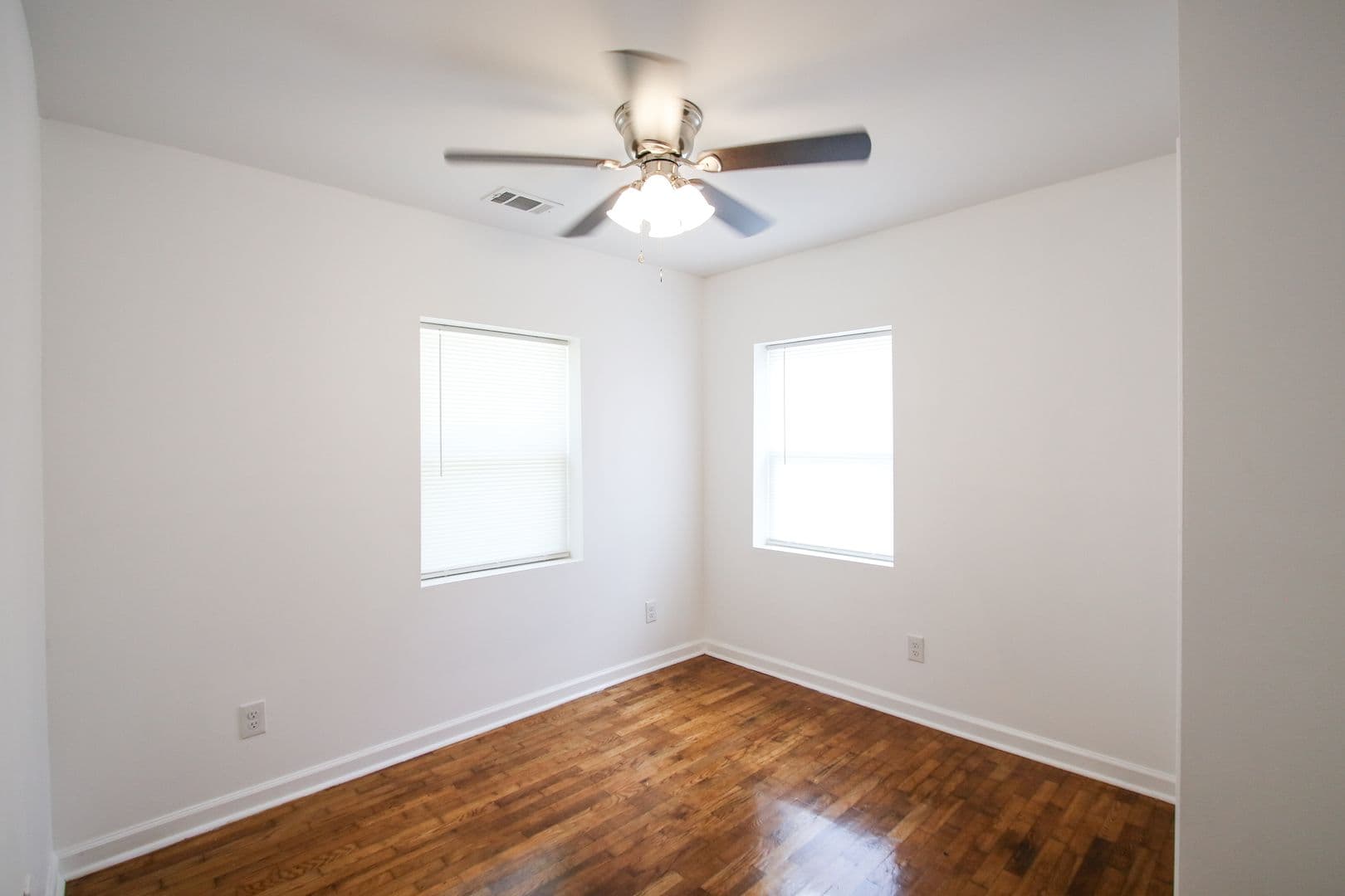 Savannah Apartment: 1904 E 51St St Unit C