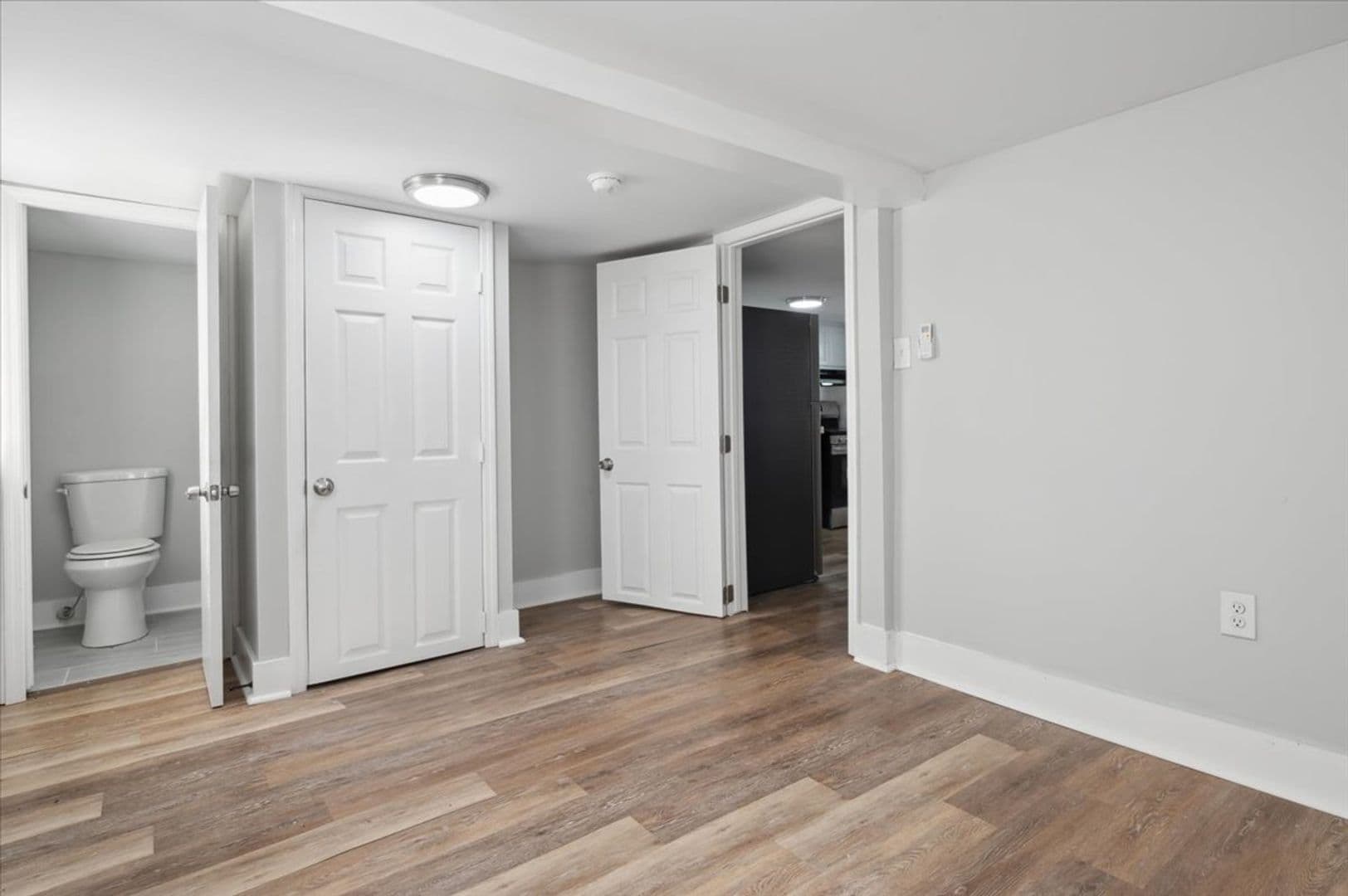 Savannah House: 2415 Ash St.