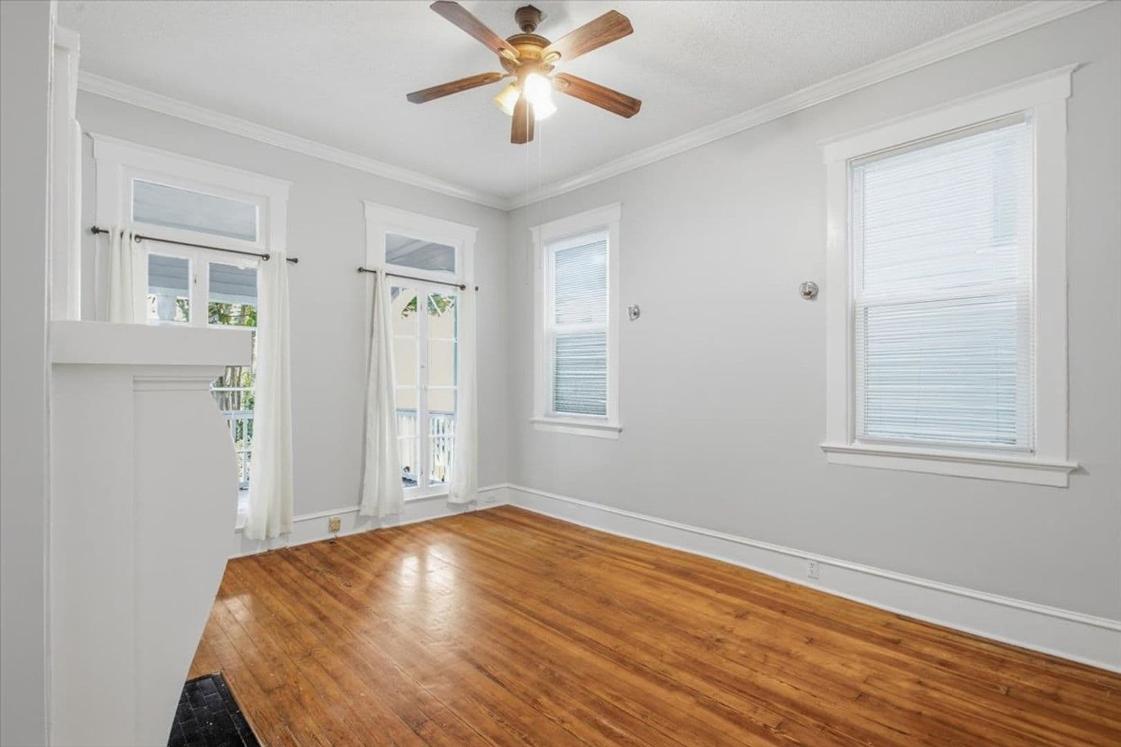 Savannah House: 1914 Barnard St. Unit A