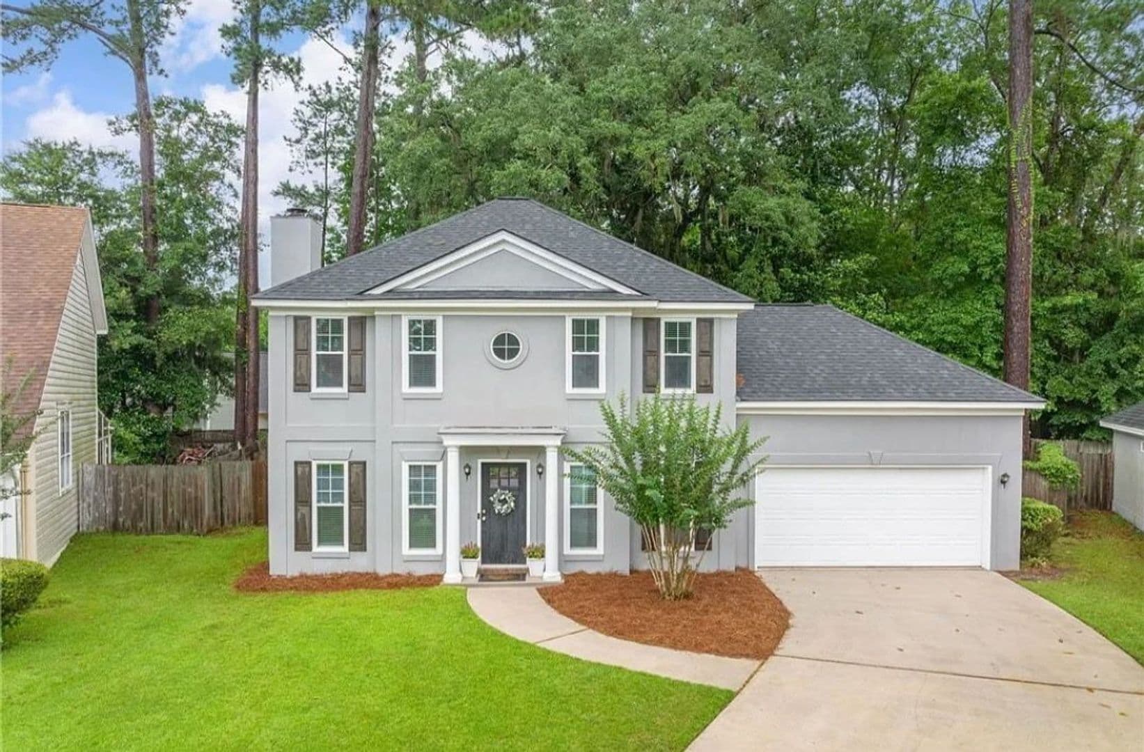 Savannah House: 112 Saint Ives Way