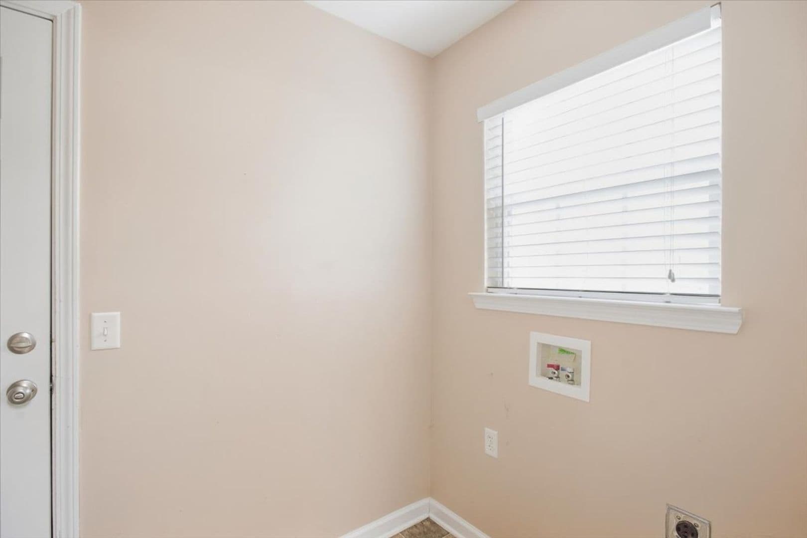 Savannah House: 19 Montero Dr.