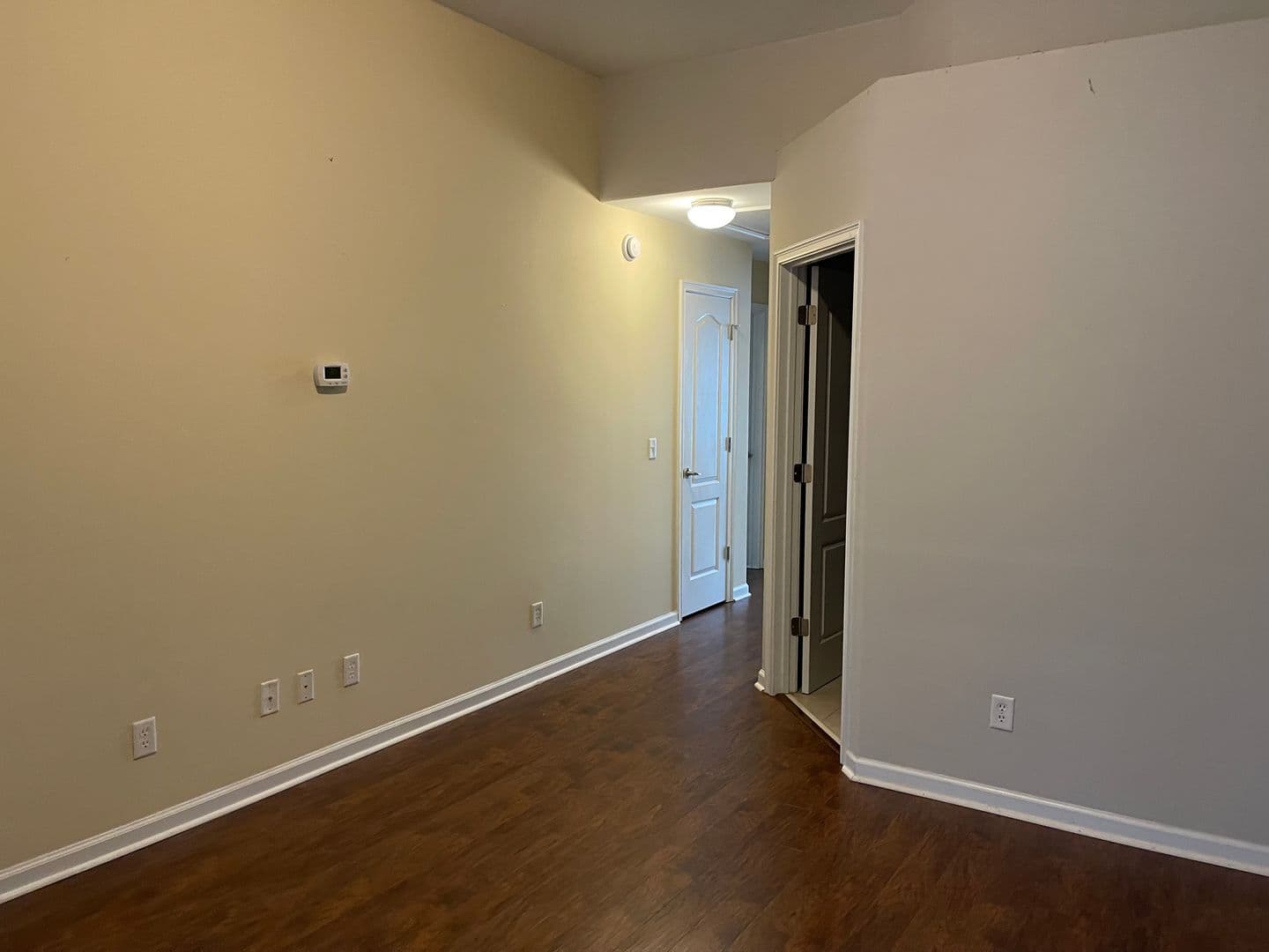 Pooler House: 253 Durham Parkway
