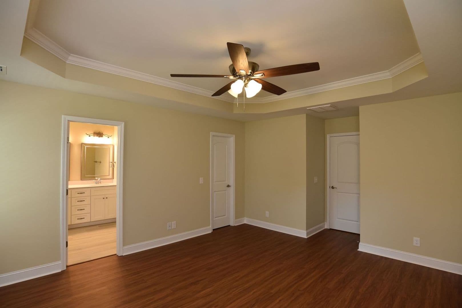 Richmond Hill House: 467 Belle Grove Circle