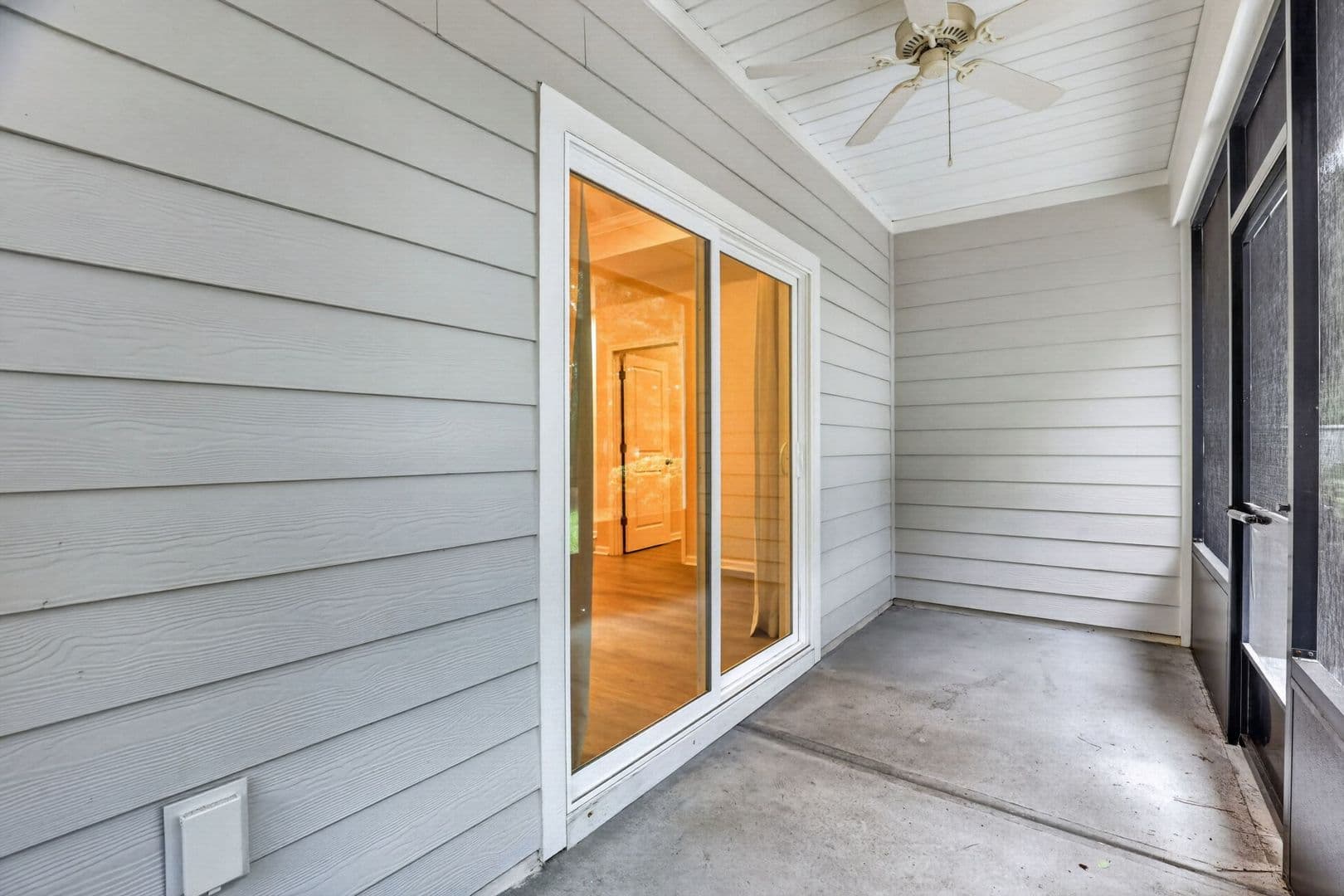 Richmond Hill House: 14 Lower Creek Drive