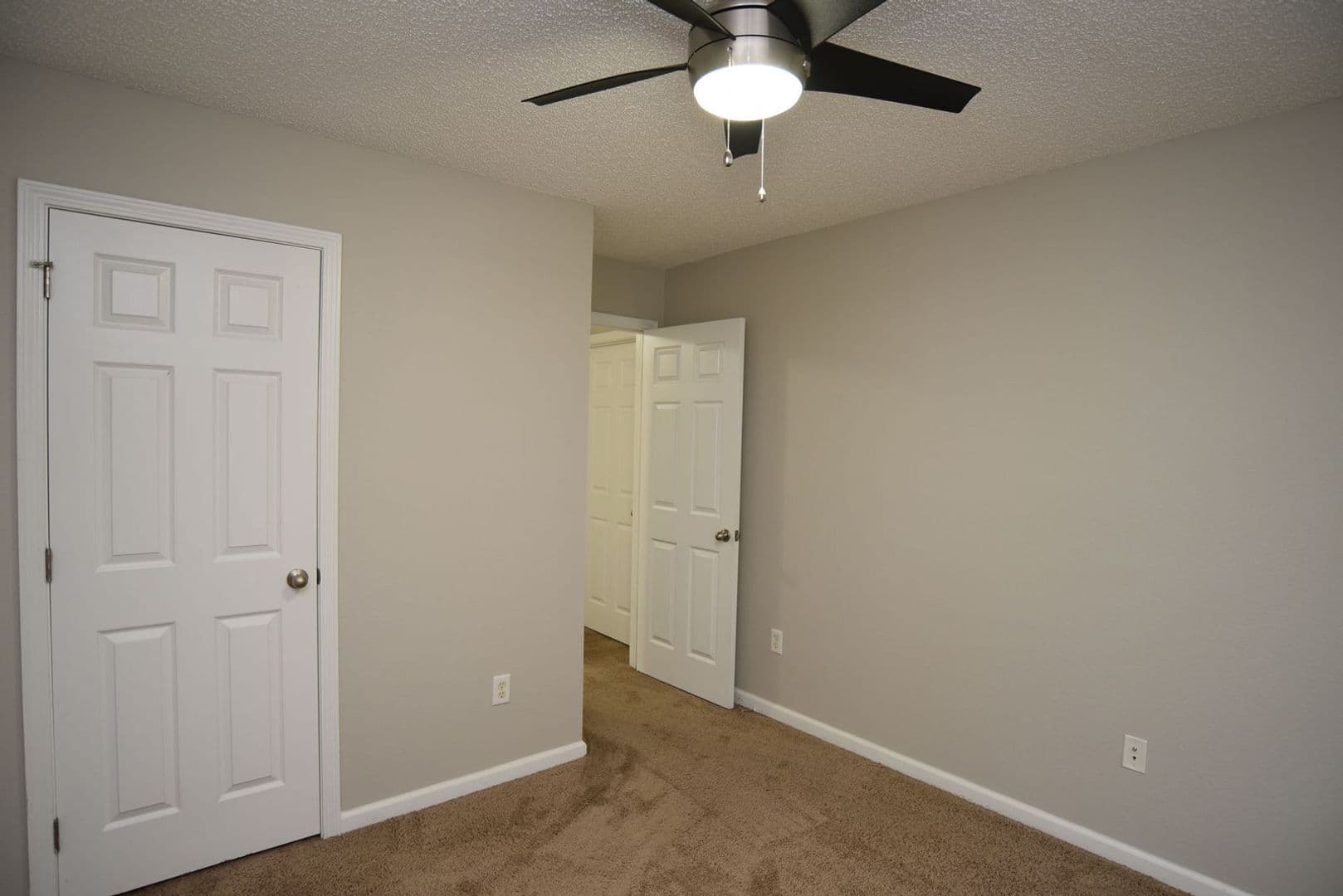Richmond Hill House: 825 Canyon Oak Loop