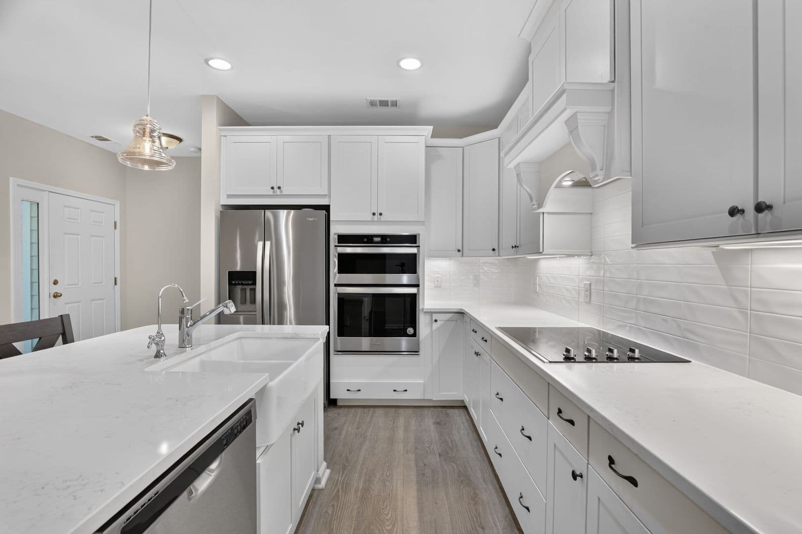 Richmond Hill House: 14 Lower Creek Drive